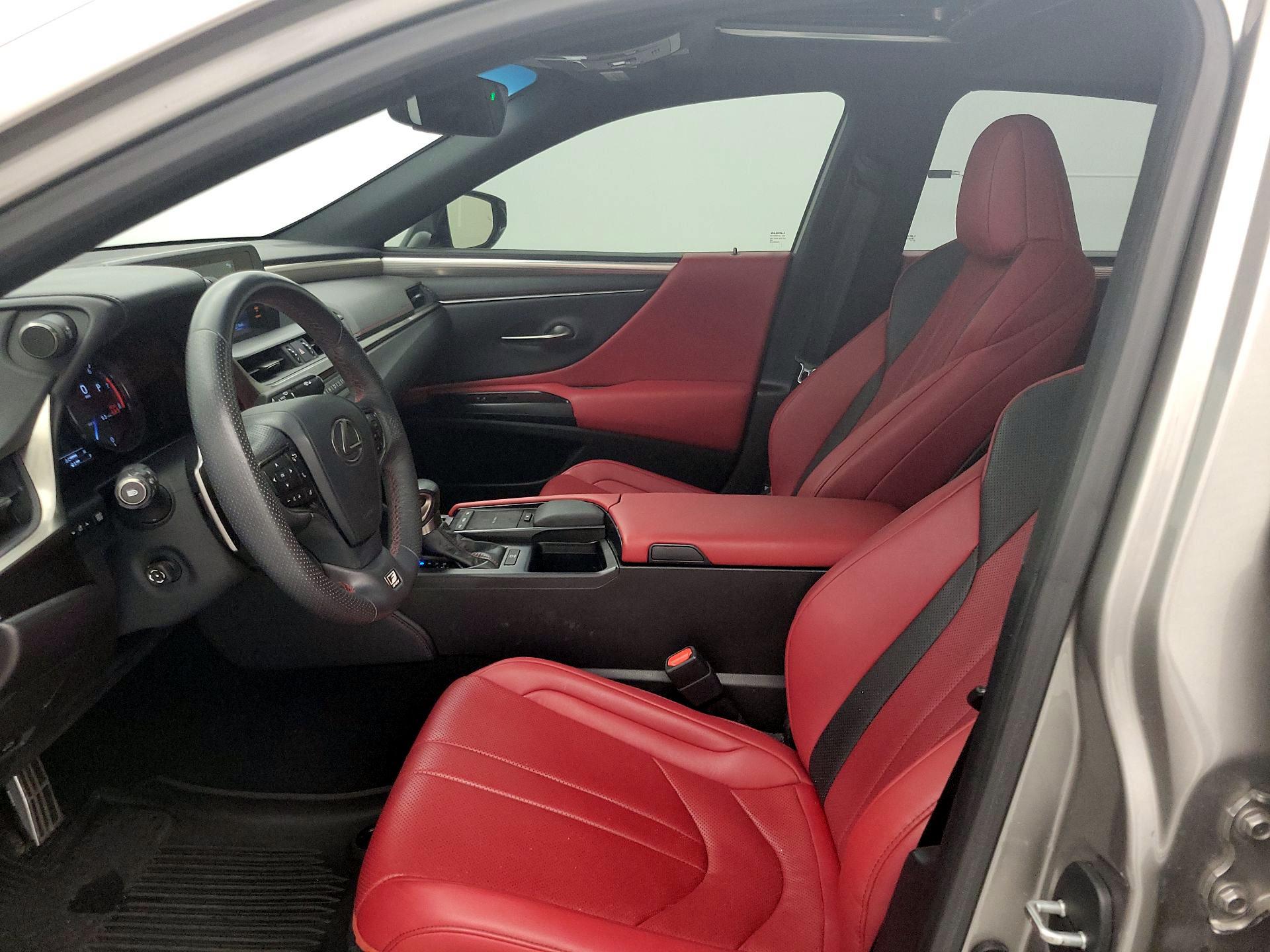 Thumbnail: 2020 Lexus ES - 11
