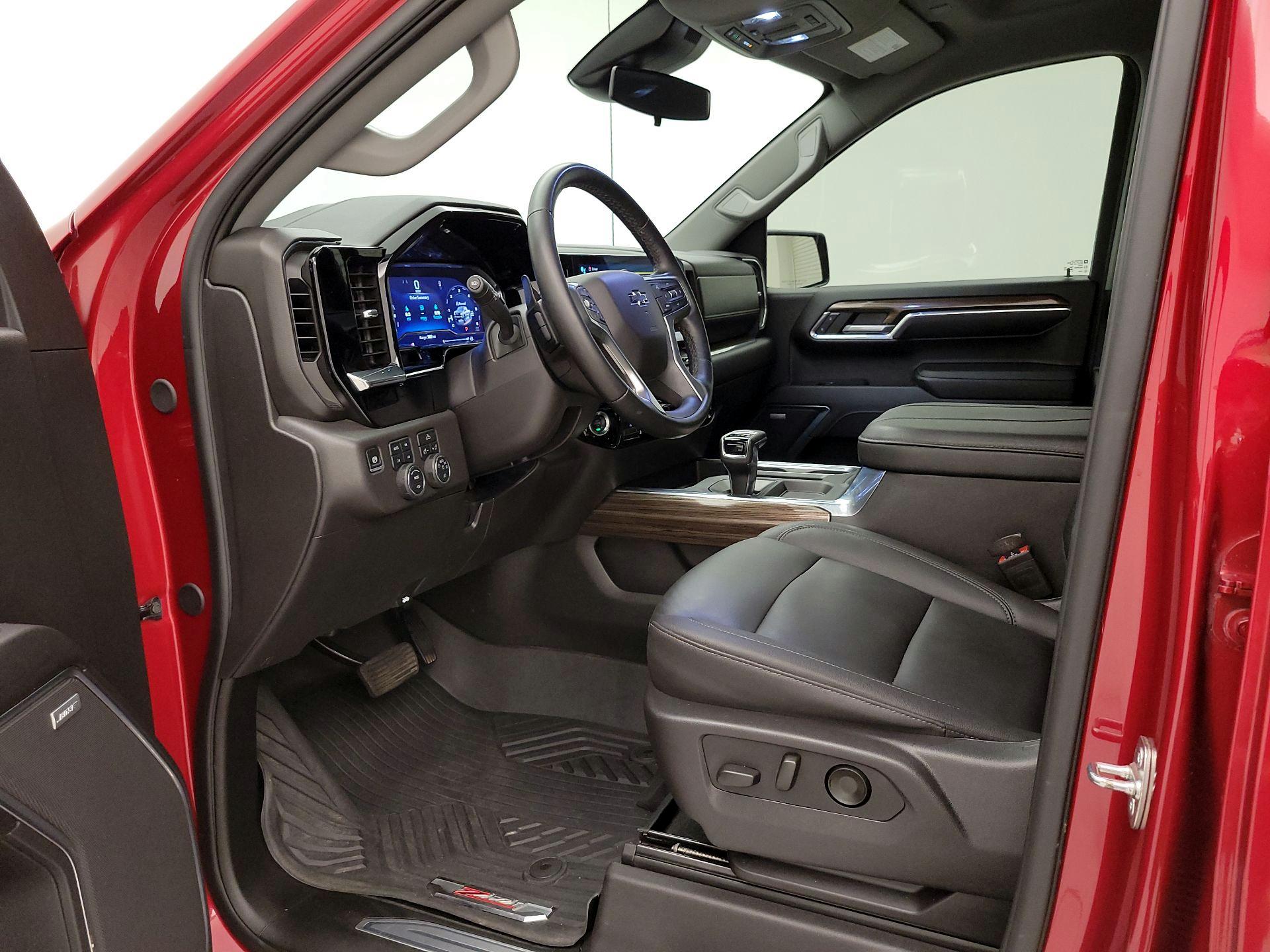 Thumbnail: 2024 Chevrolet Silverado 1500 - 11