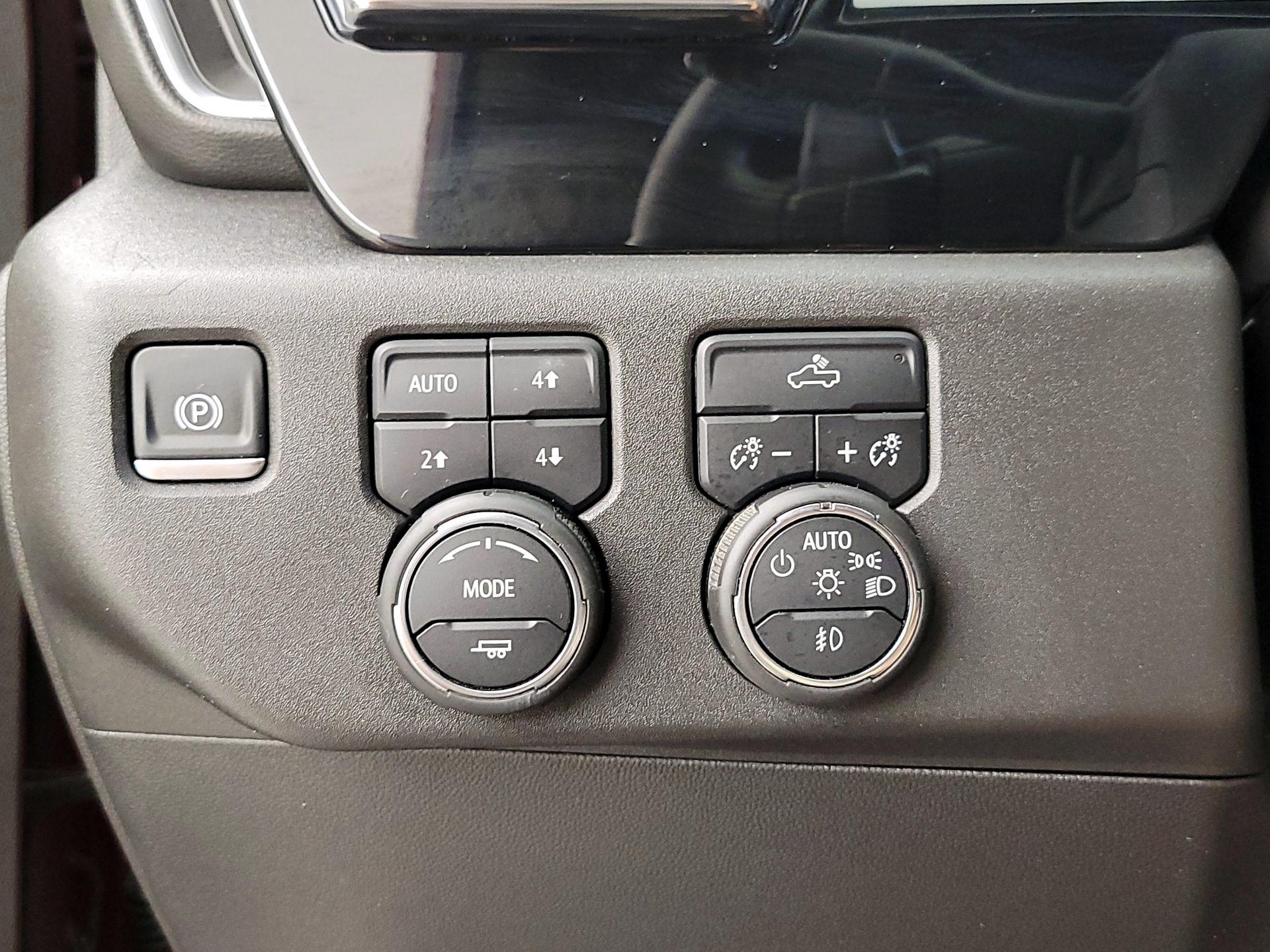 Thumbnail: 2024 Chevrolet Silverado 1500 - 13