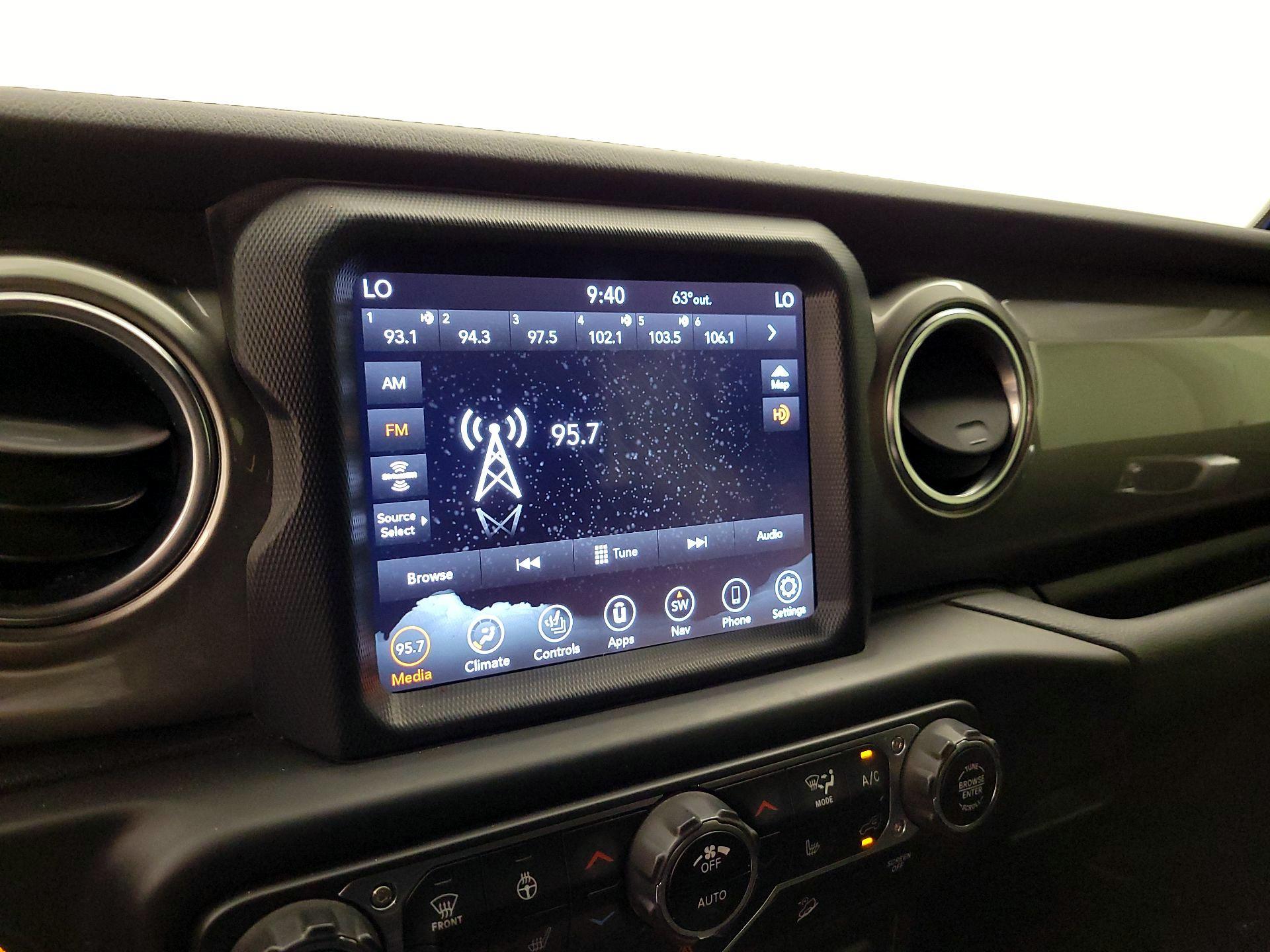 Thumbnail: 2020 Jeep Wrangler - 16