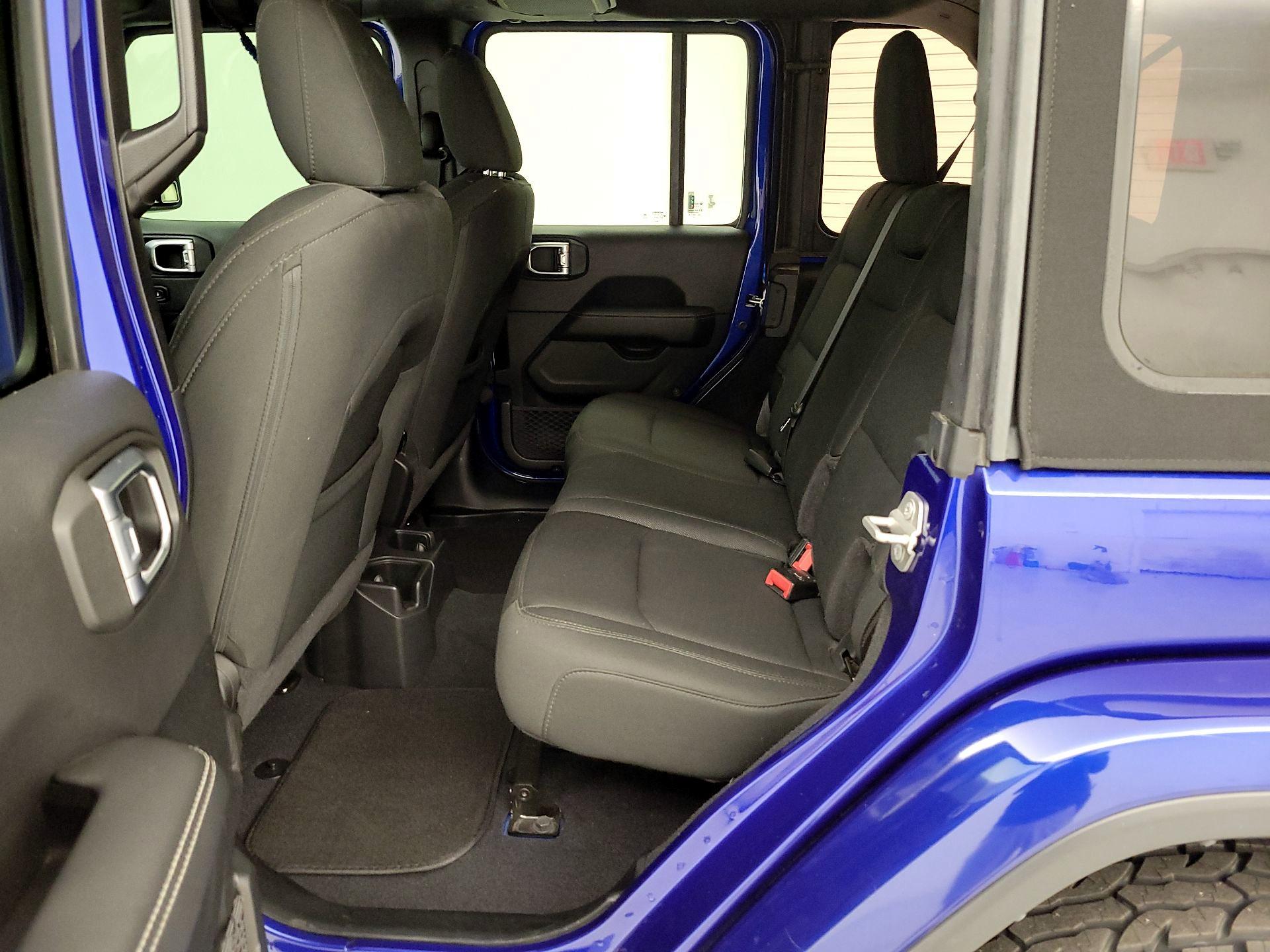 Thumbnail: 2020 Jeep Wrangler - 20