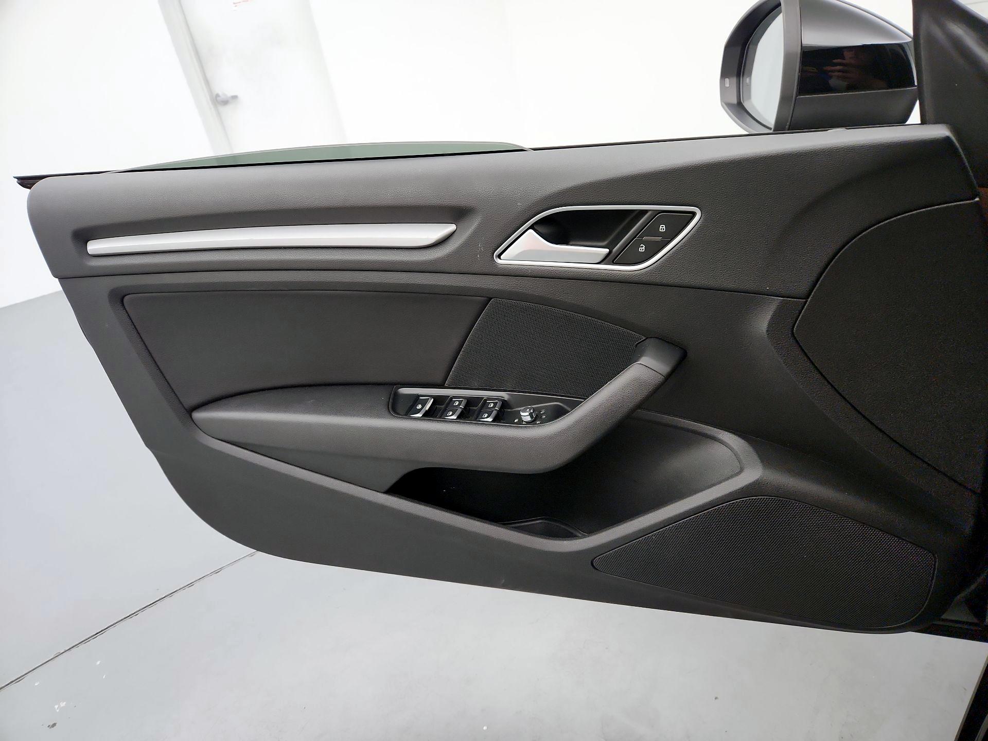 Thumbnail: 2016 Audi A3 - 12