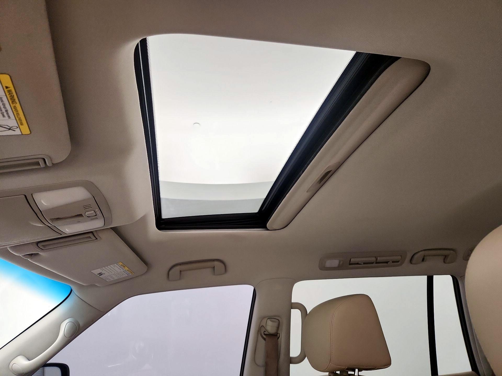 Thumbnail: 2017 Nissan Armada - 20