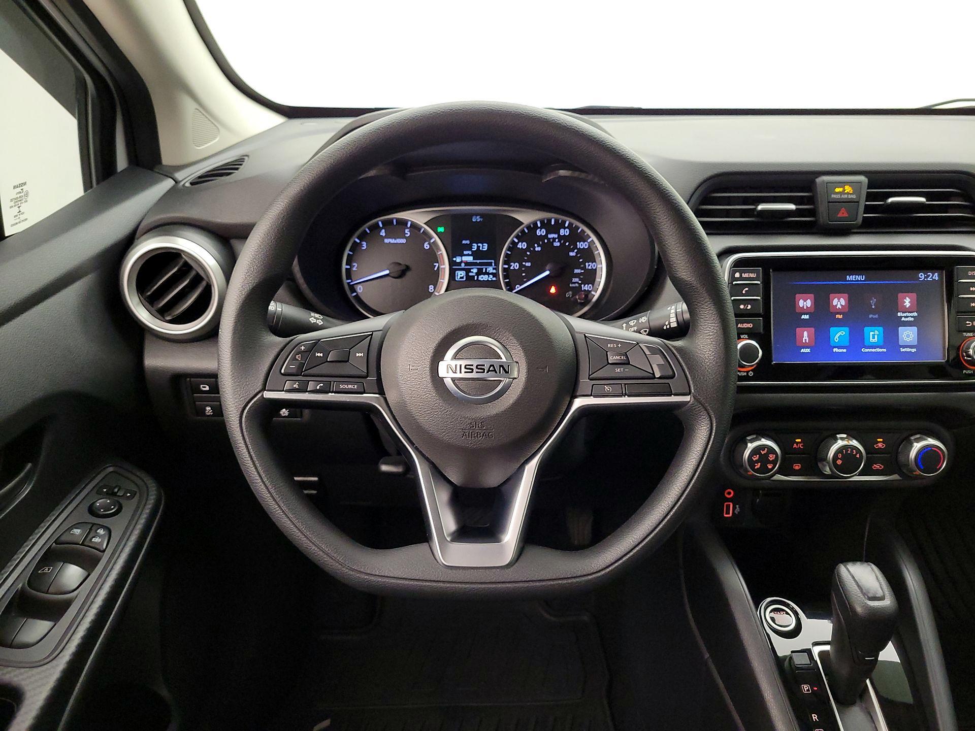 Thumbnail: 2020 Nissan Versa - 10