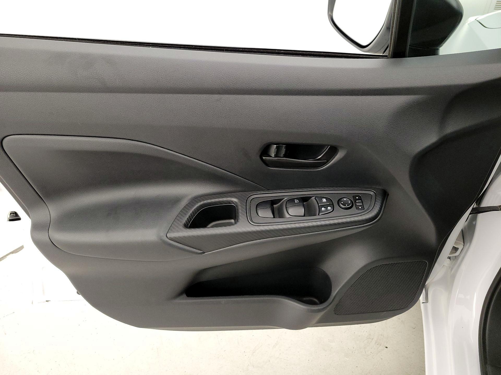 Thumbnail: 2020 Nissan Versa - 12