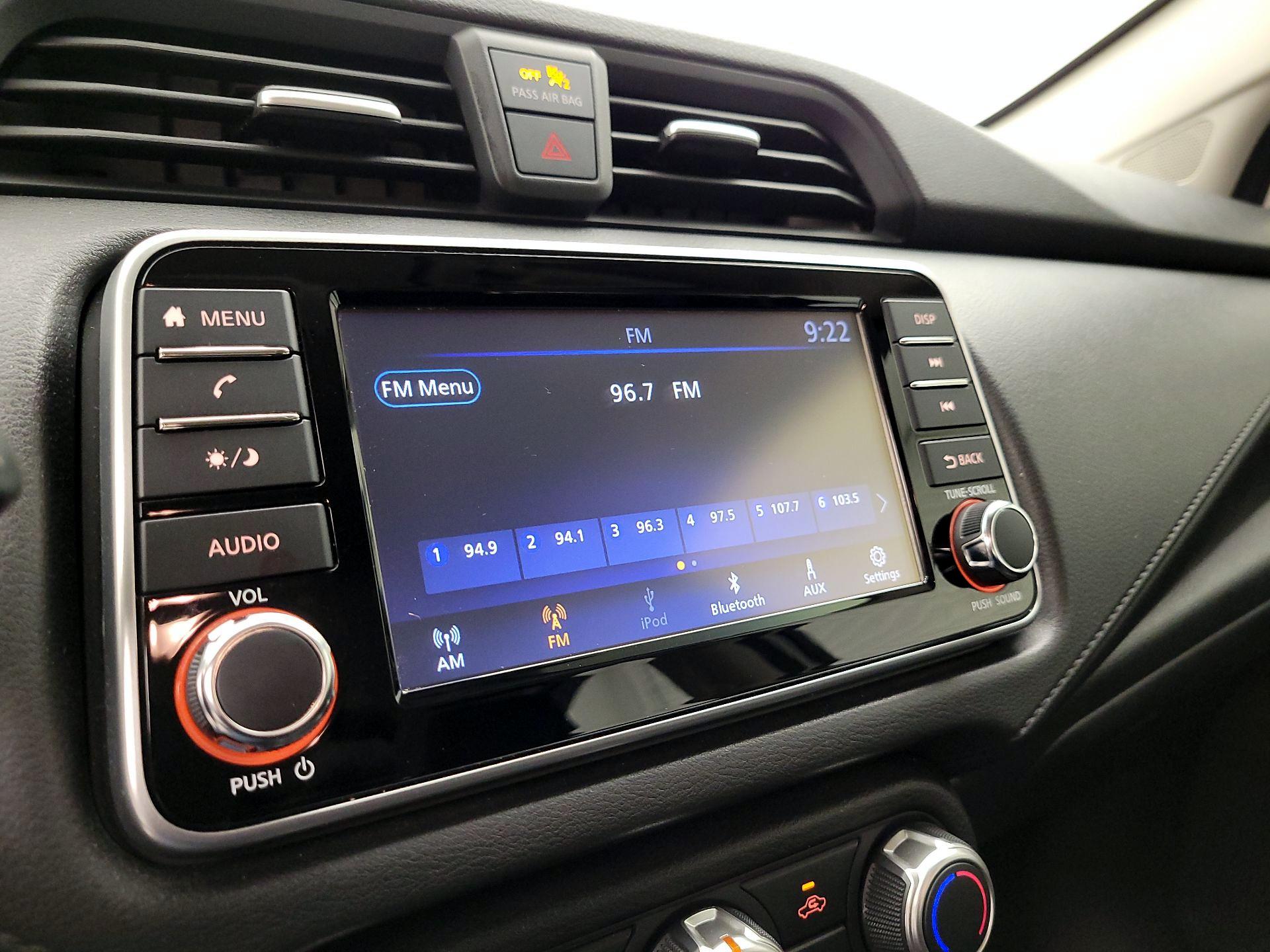 Thumbnail: 2020 Nissan Versa - 15