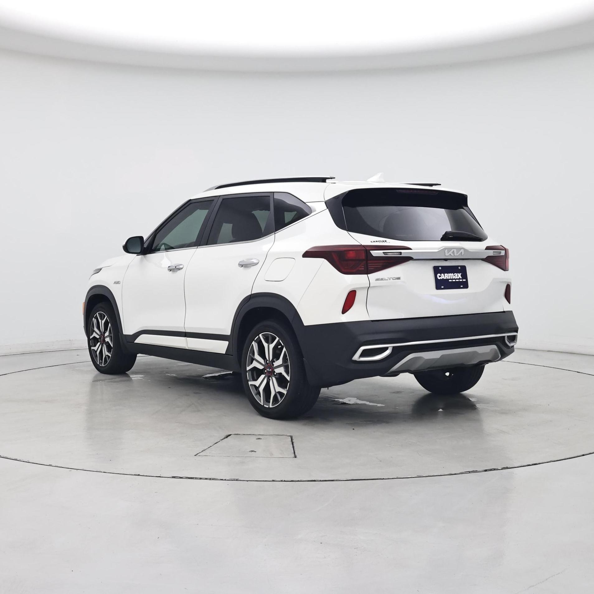 Thumbnail: 2022 Kia Seltos - 2