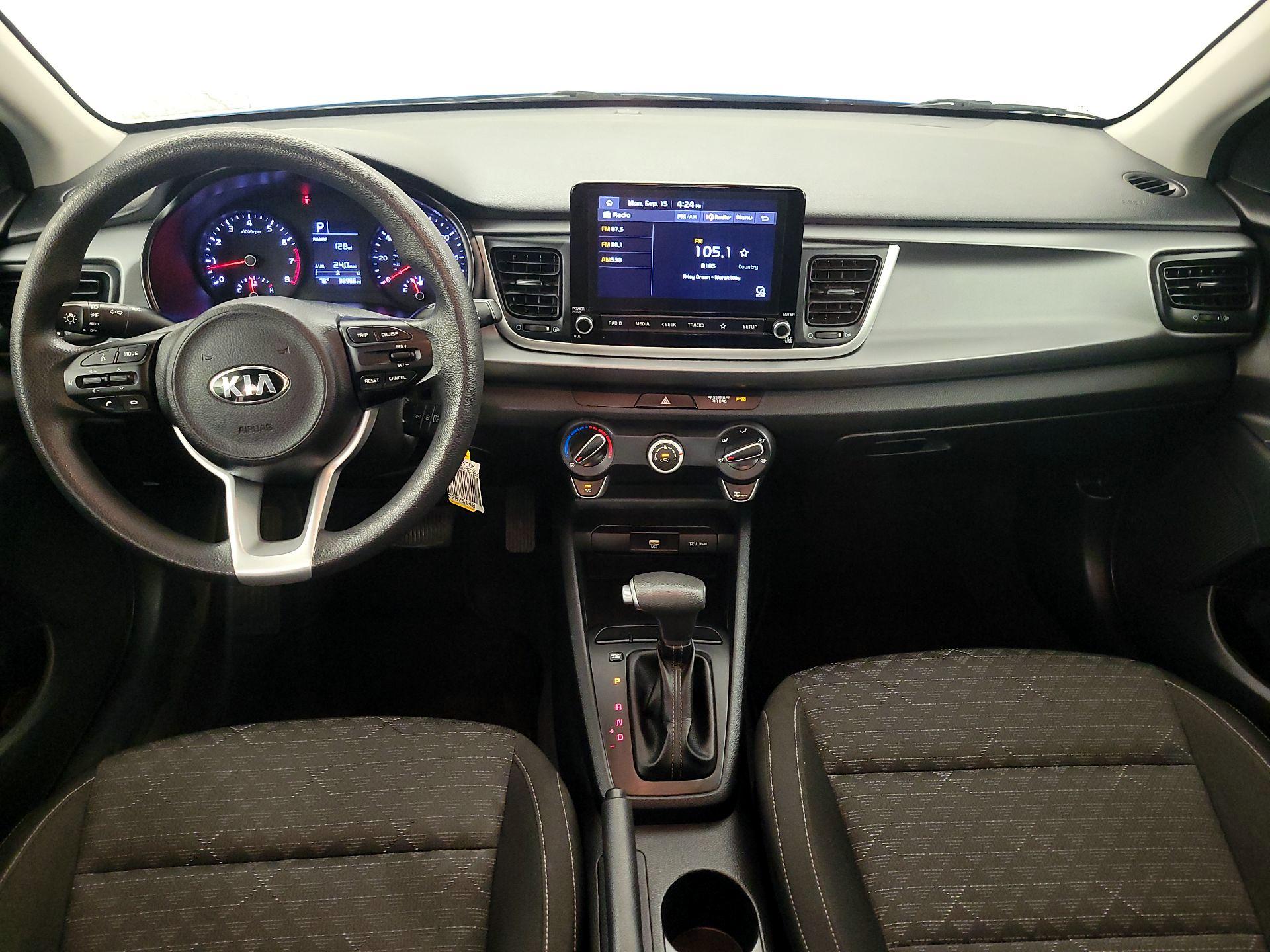 Thumbnail: 2021 Kia Rio - 9