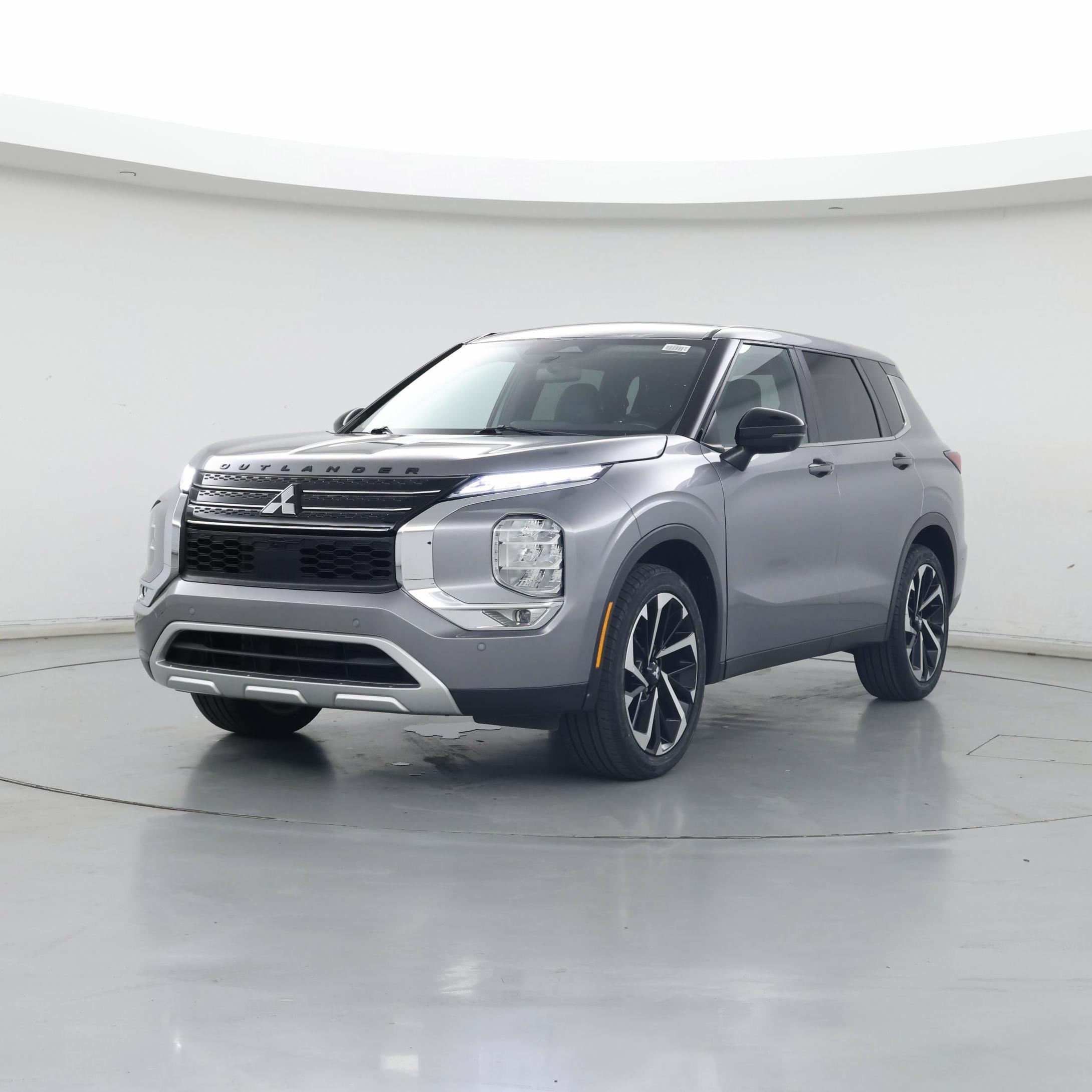 Thumbnail: 2022 Mitsubishi Outlander - 4