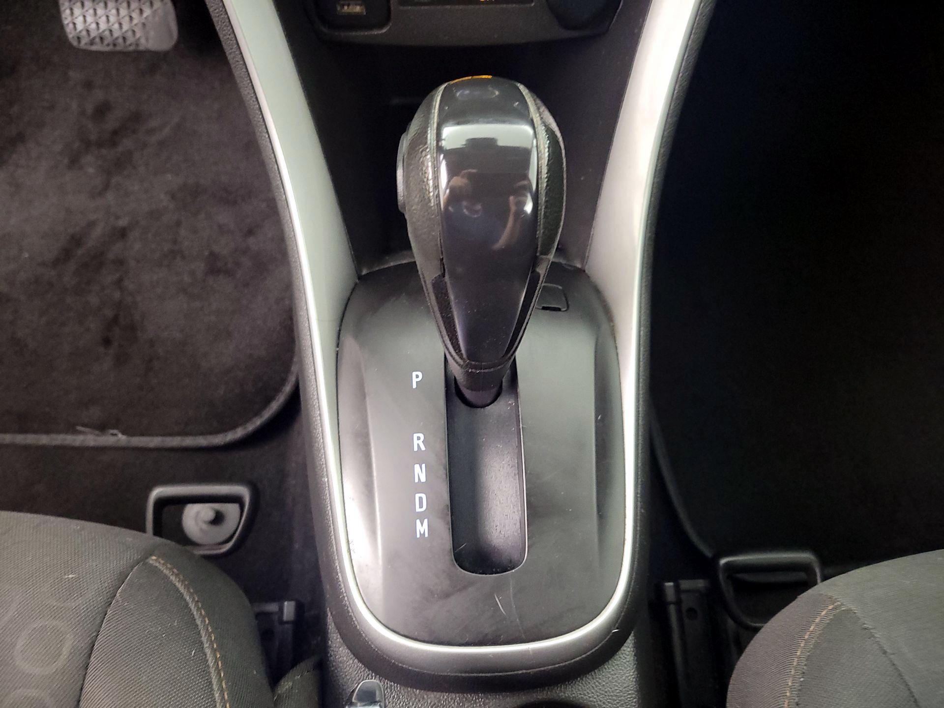 Thumbnail: 2020 Chevrolet Trax - 17
