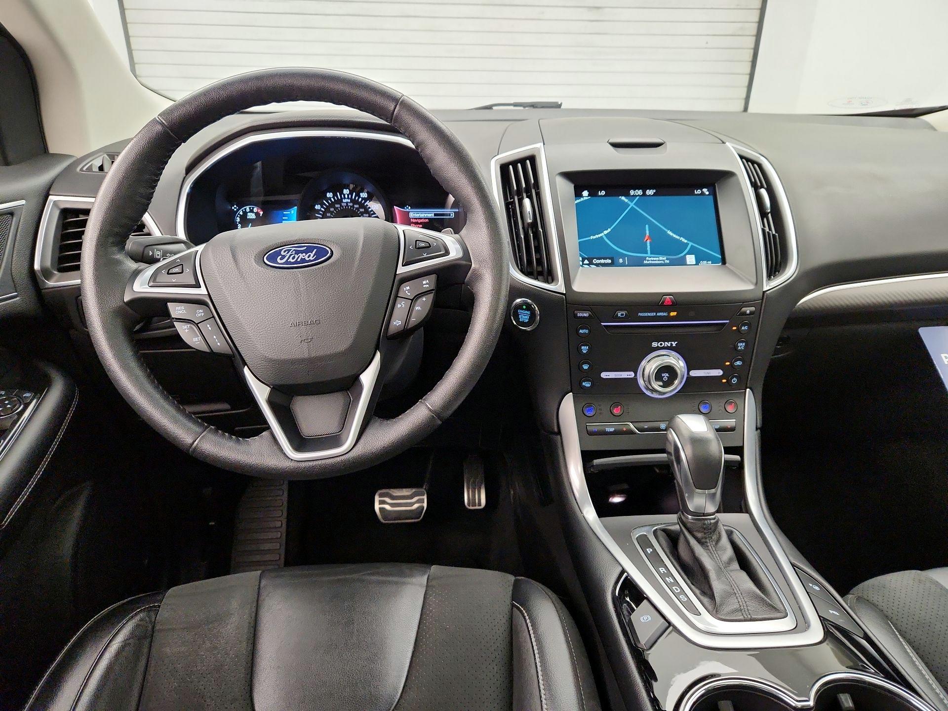 Thumbnail: 2018 Ford Edge - 9