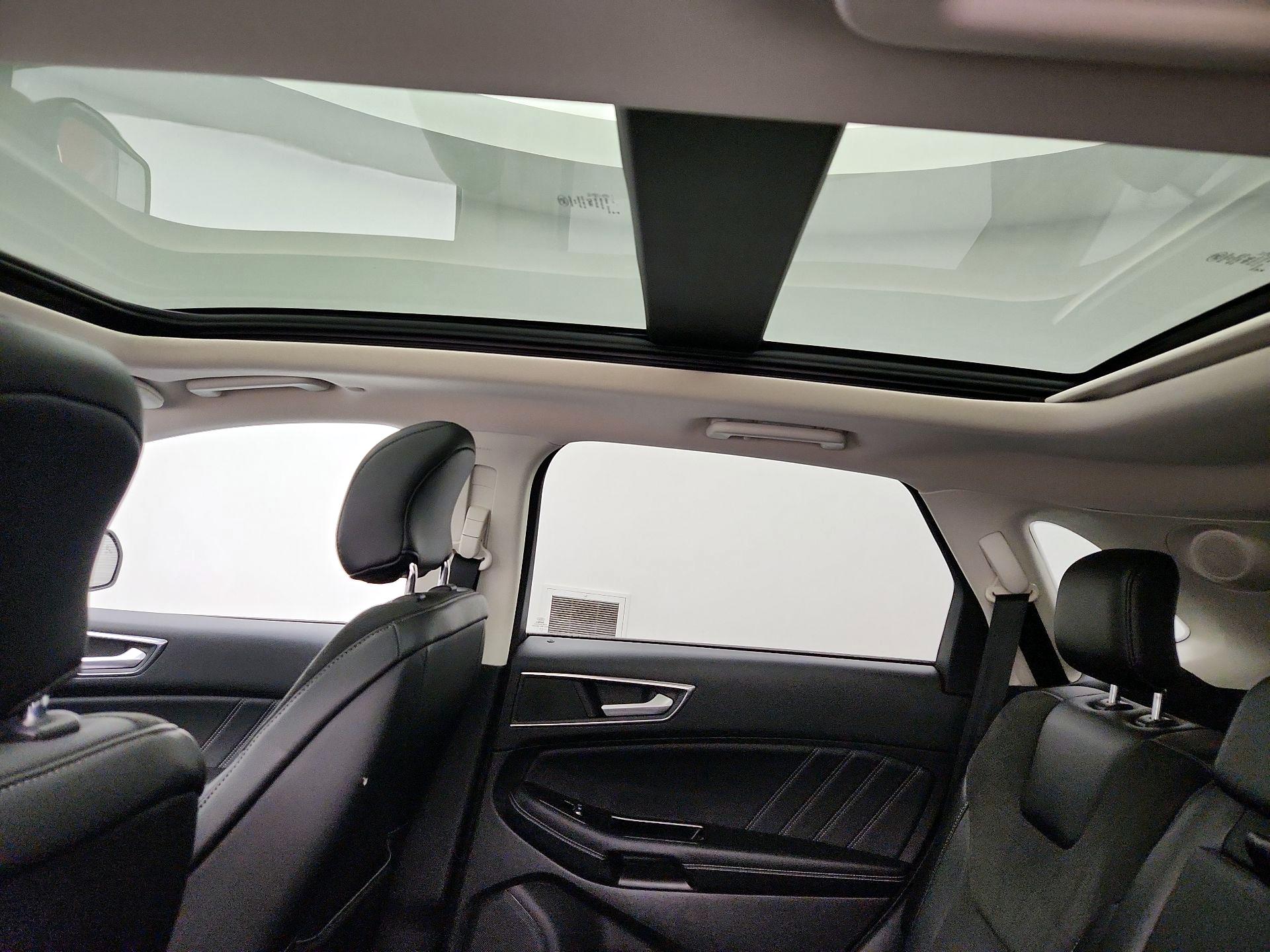 Thumbnail: 2018 Ford Edge - 20