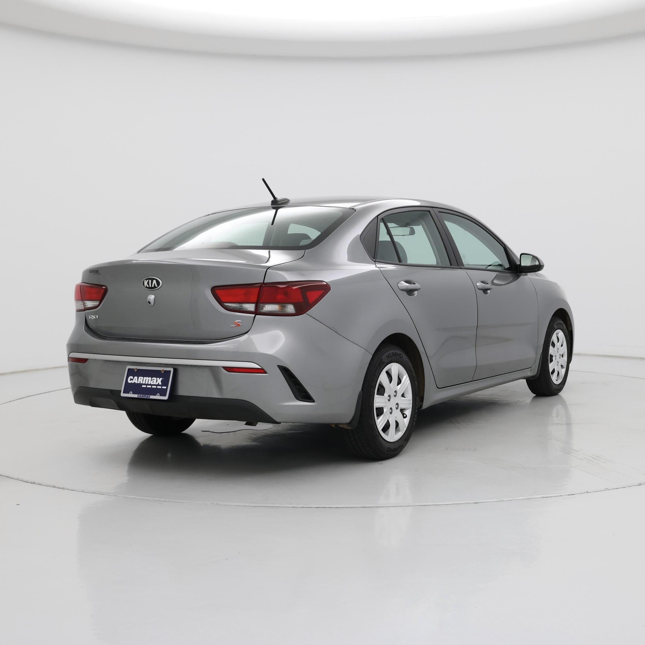 Thumbnail: 2021 Kia Rio - 8