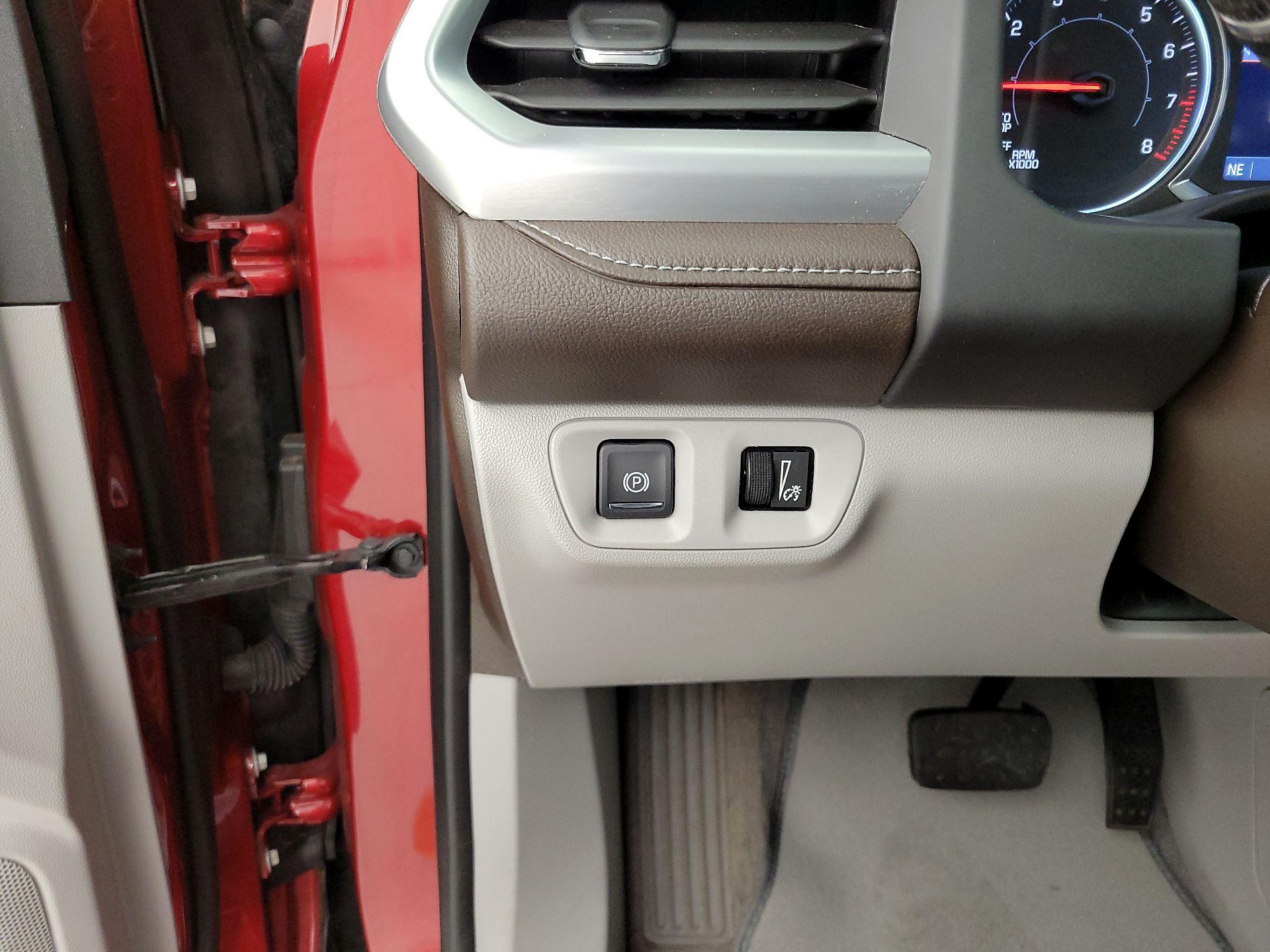 Thumbnail: 2021 GMC Acadia - 13