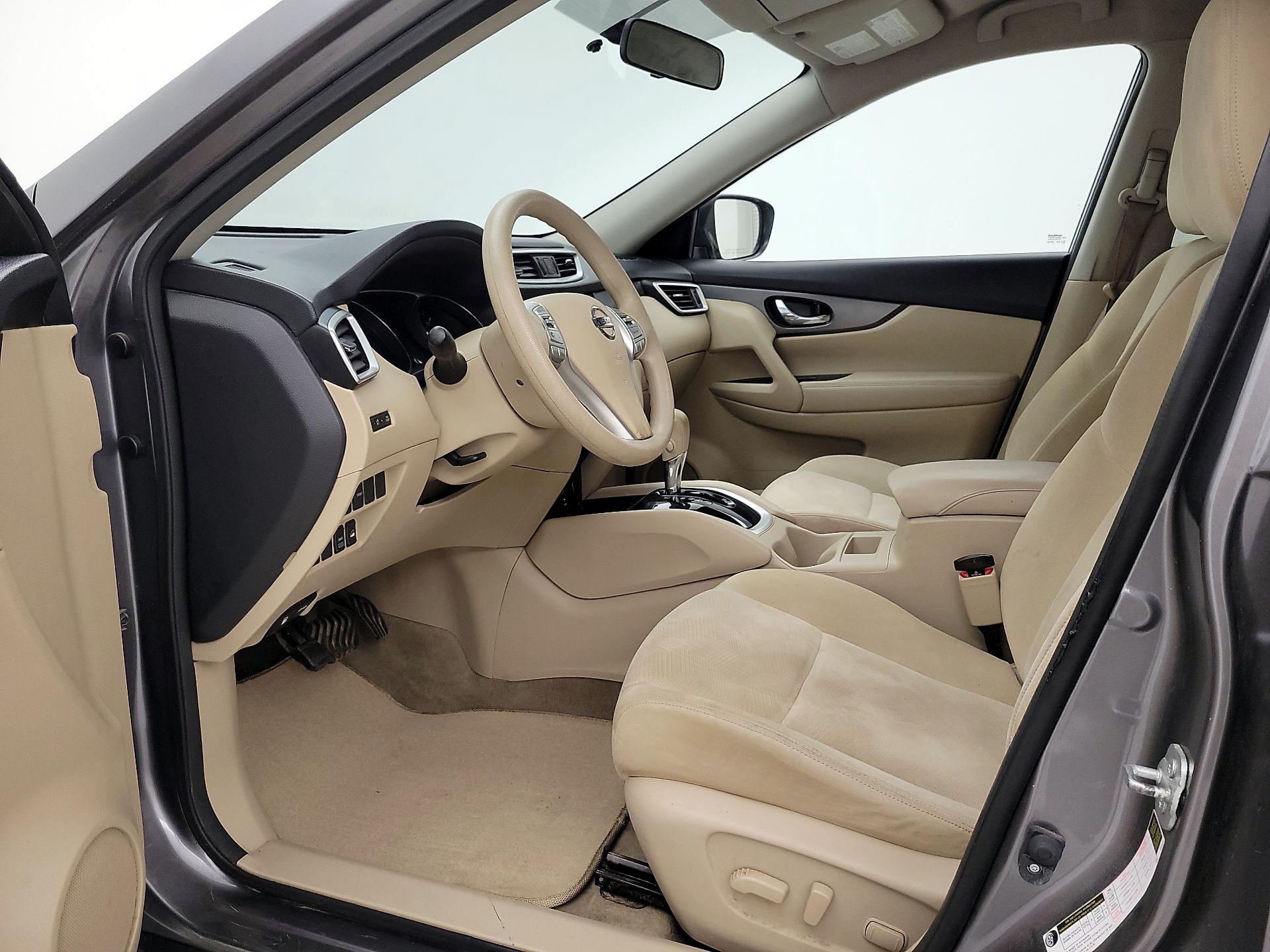 Thumbnail: 2015 Nissan Rogue - 11
