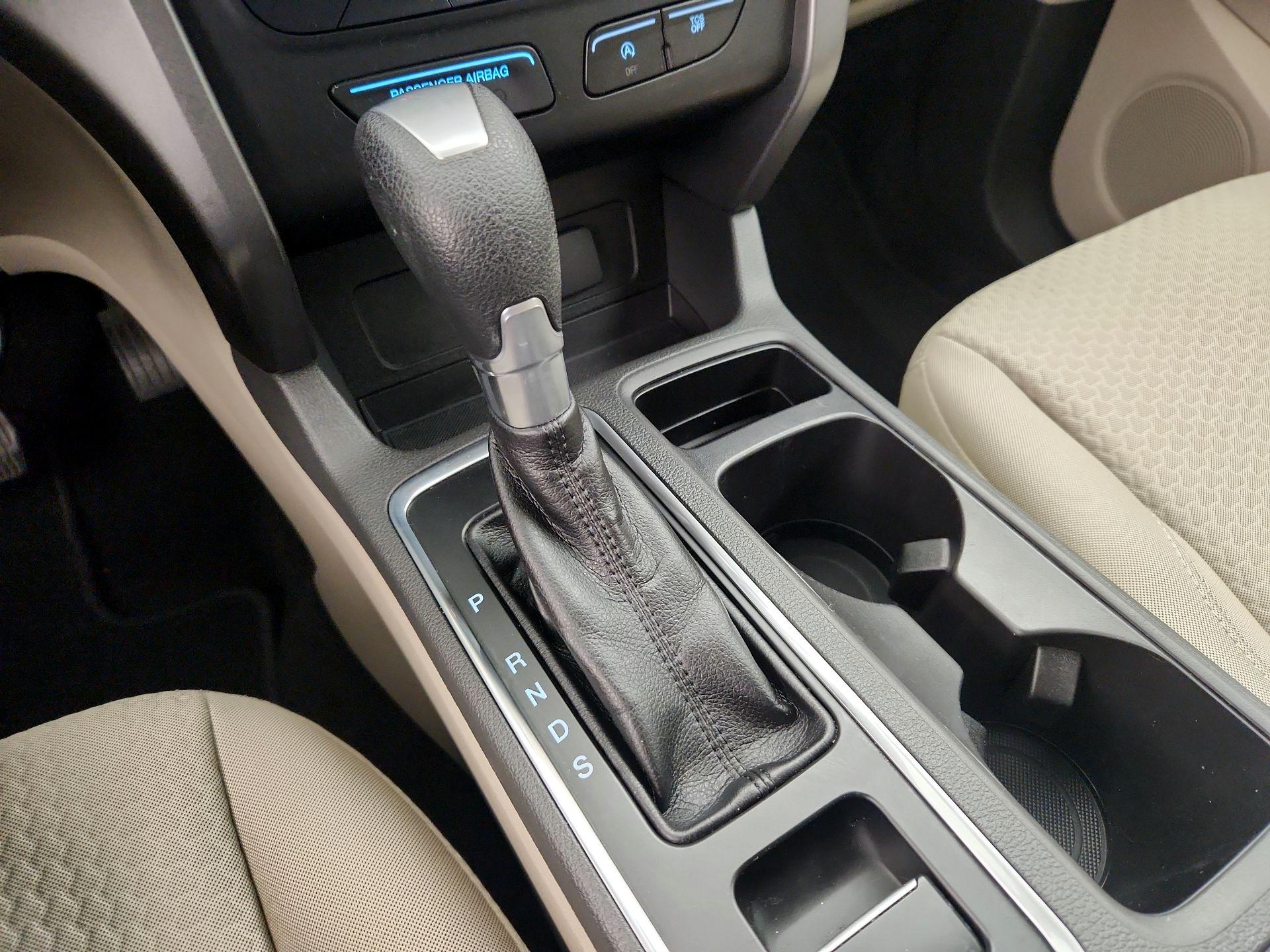 Thumbnail: 2017 Ford Escape - 18