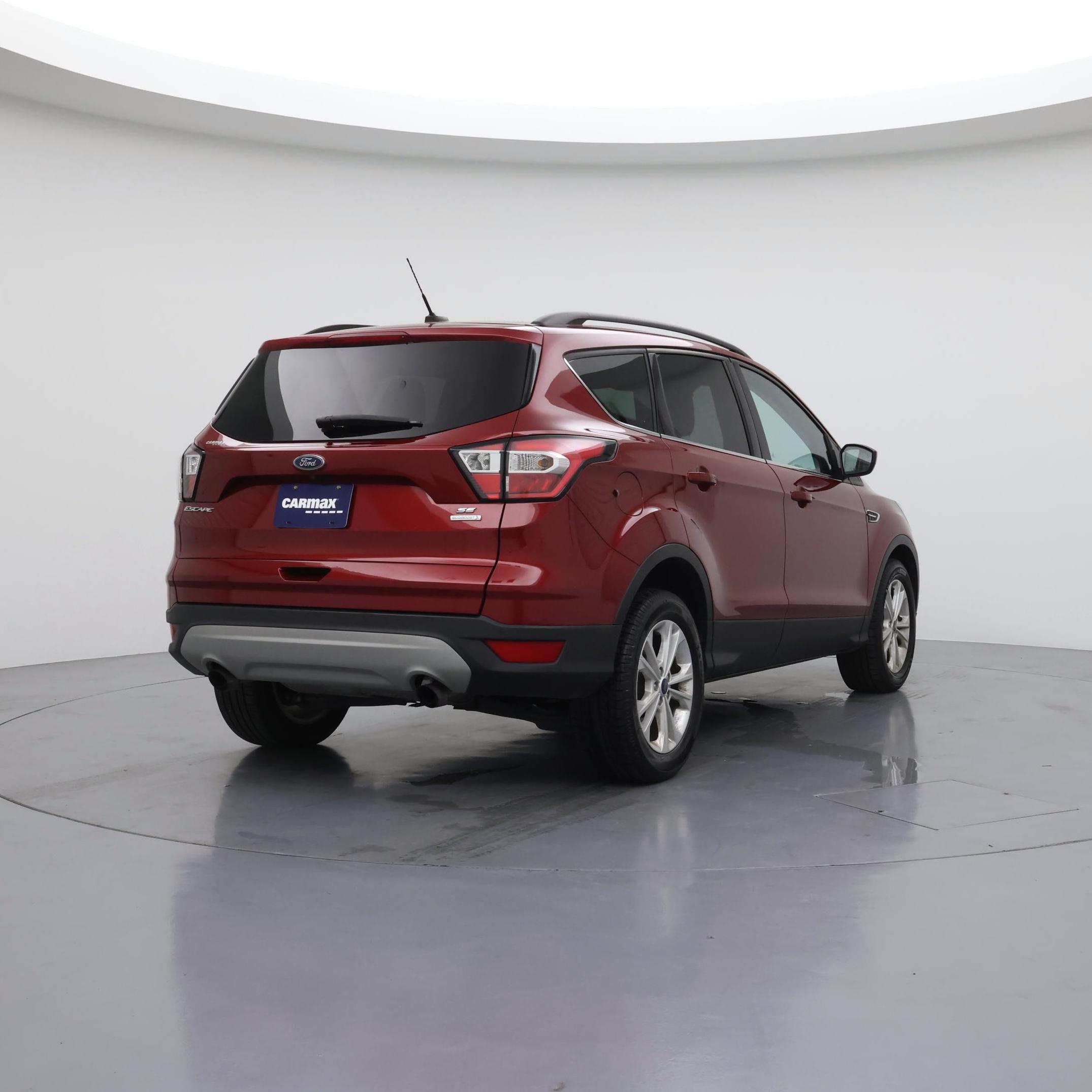 Thumbnail: 2017 Ford Escape - 8