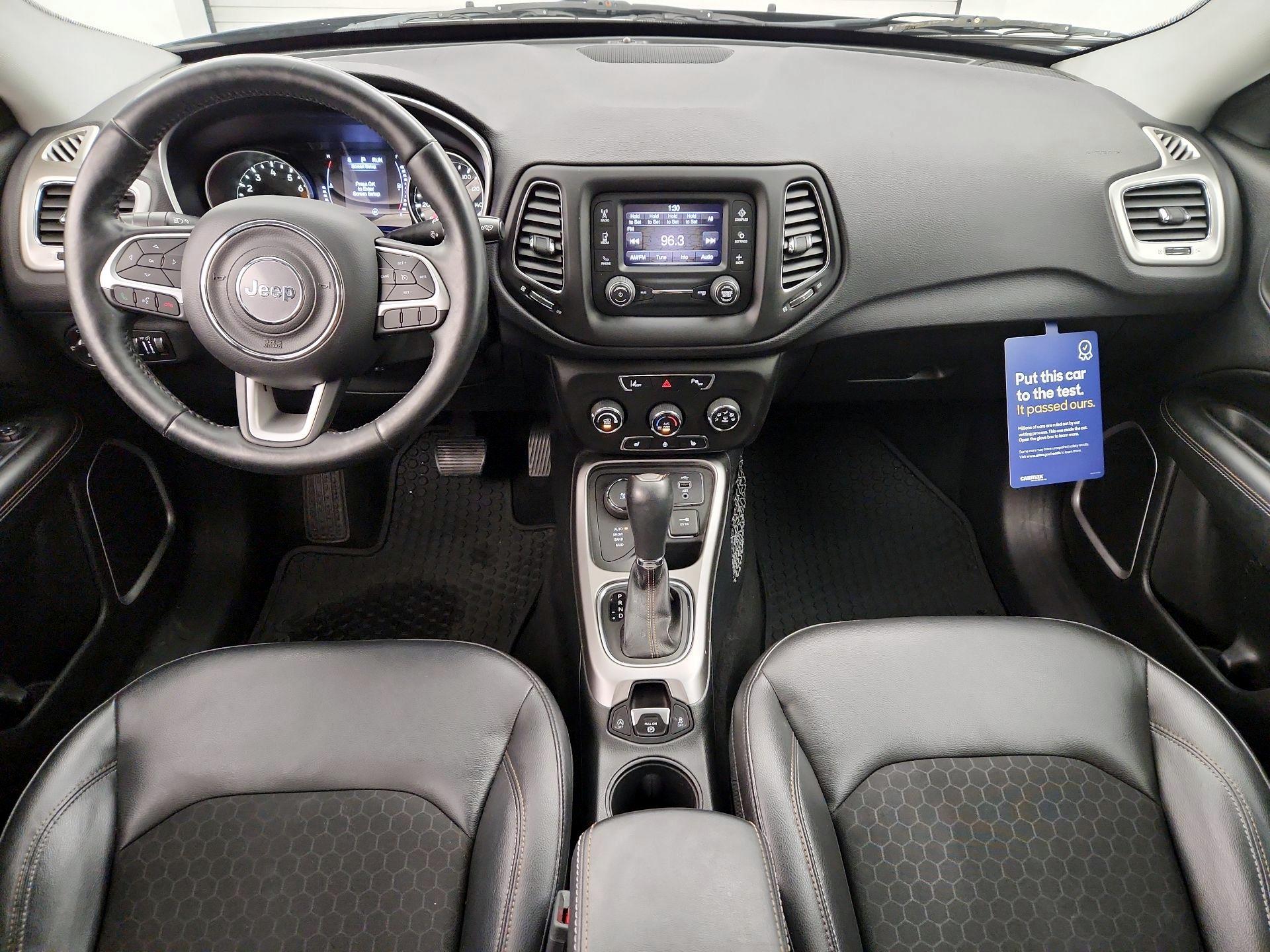 Thumbnail: 2018 Jeep Compass - 9