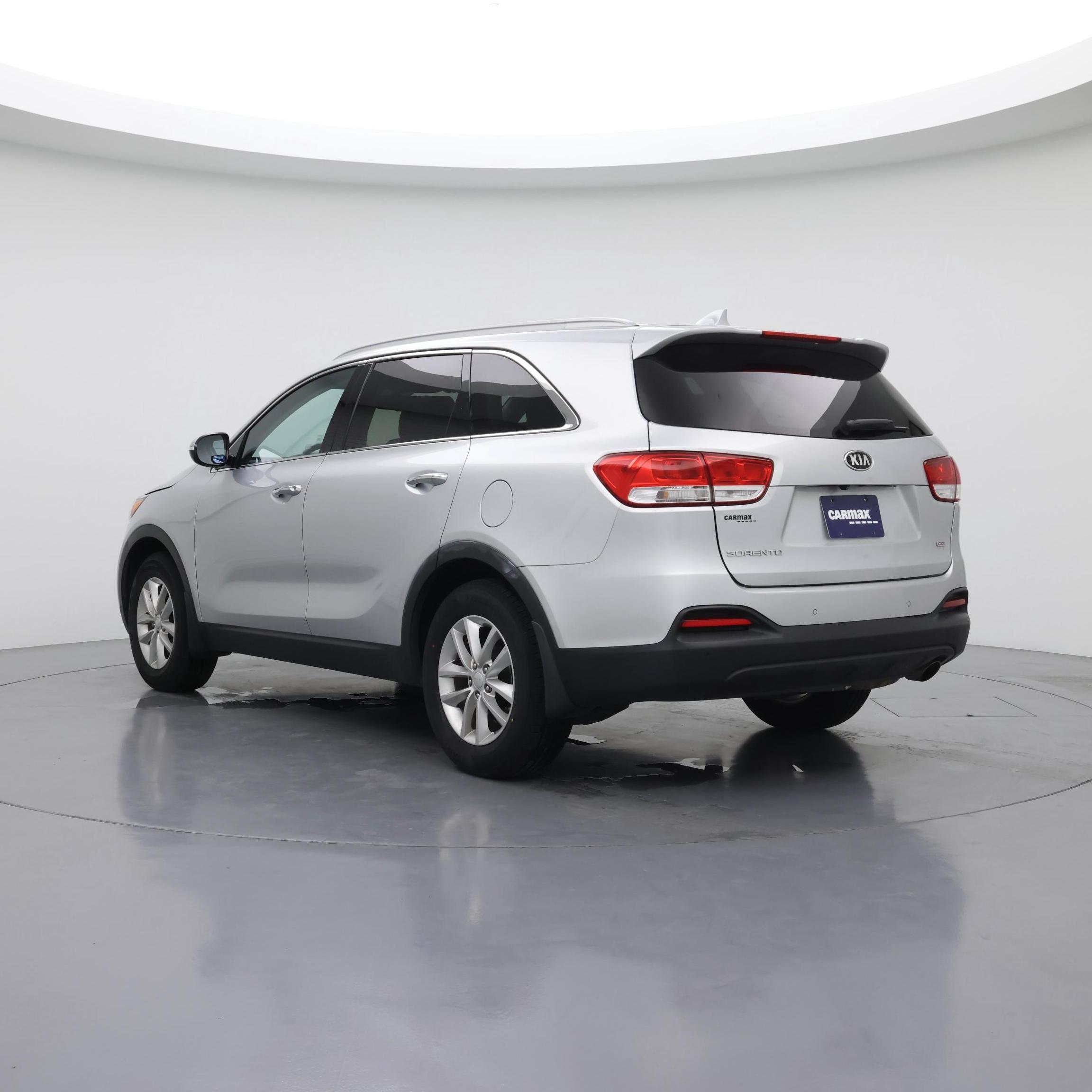 Thumbnail: 2017 Kia Sorento - 2
