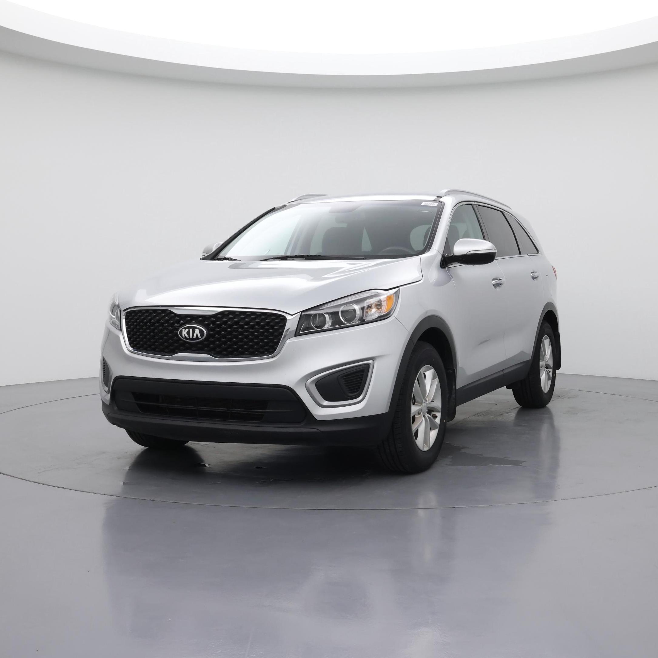 Thumbnail: 2017 Kia Sorento - 4