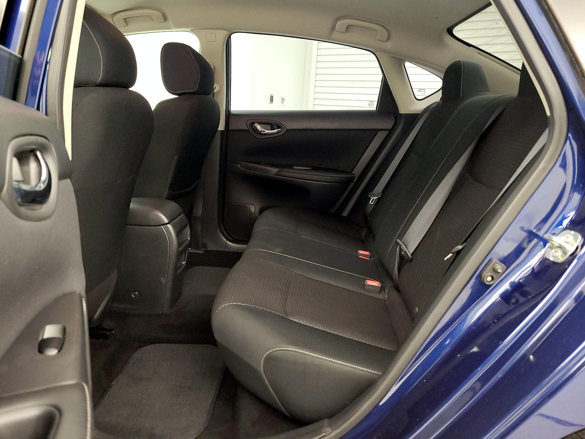 Thumbnail: 2019 Nissan Sentra - 19