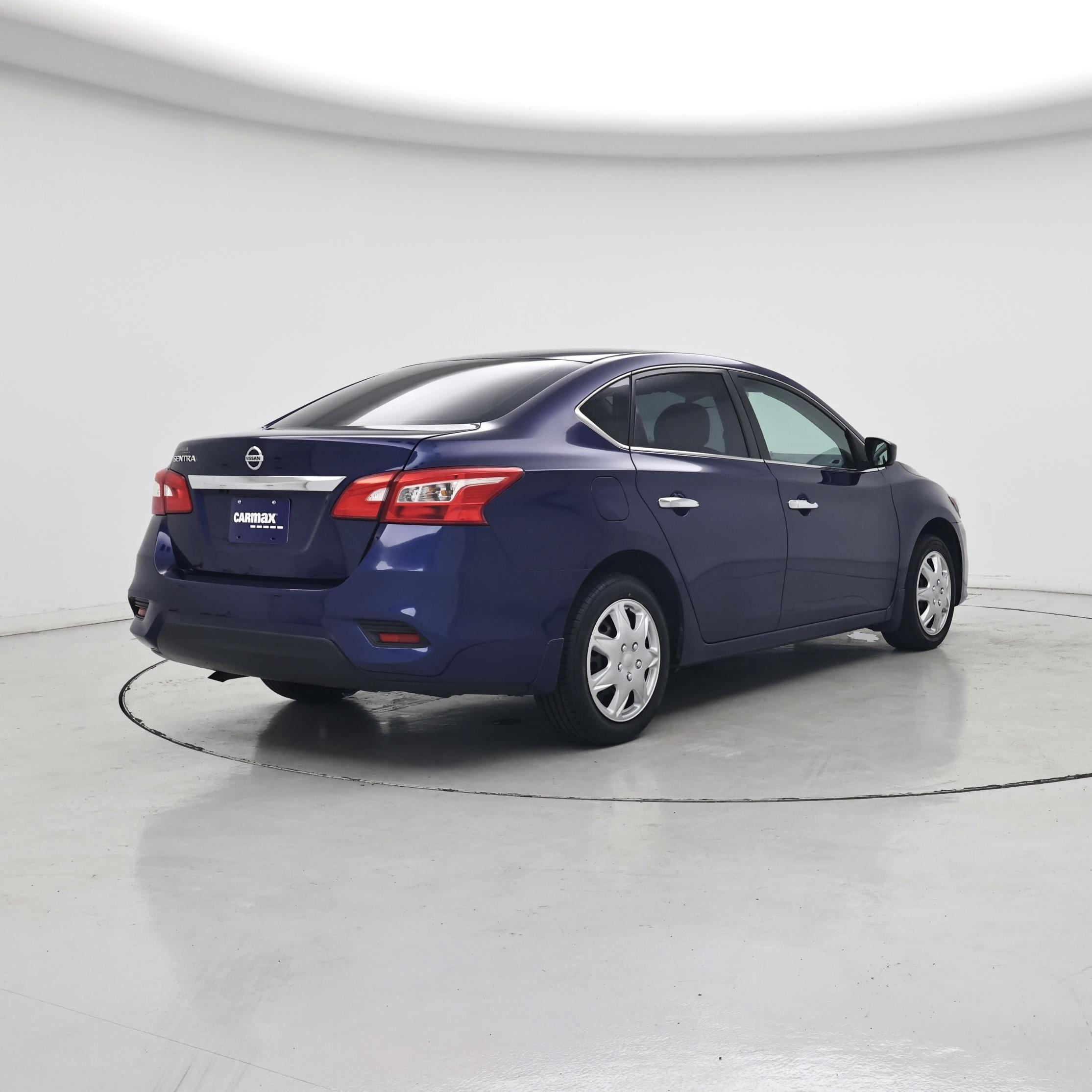 Thumbnail: 2019 Nissan Sentra - 8