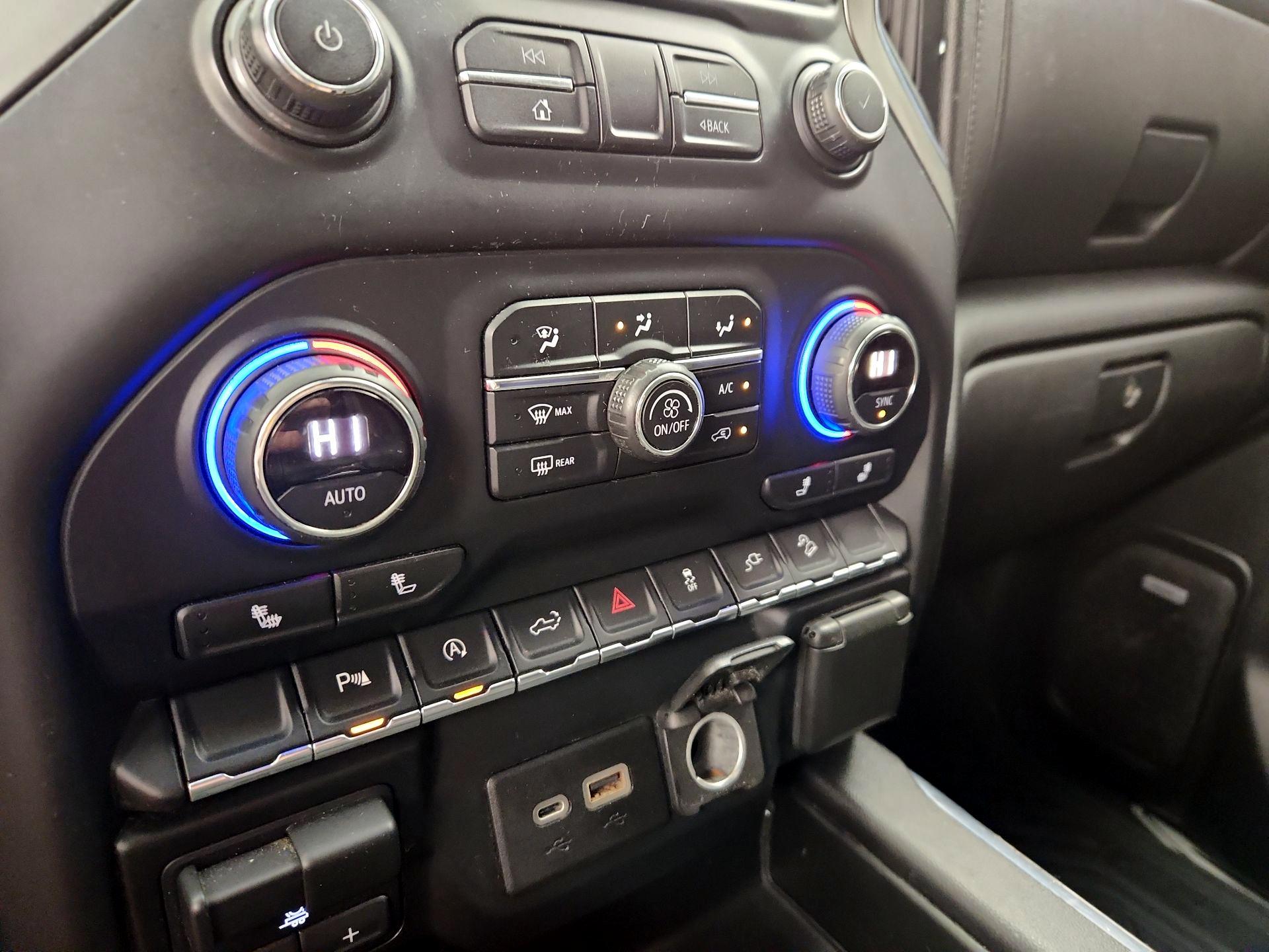 Thumbnail: 2020 Chevrolet Silverado 1500 - 15