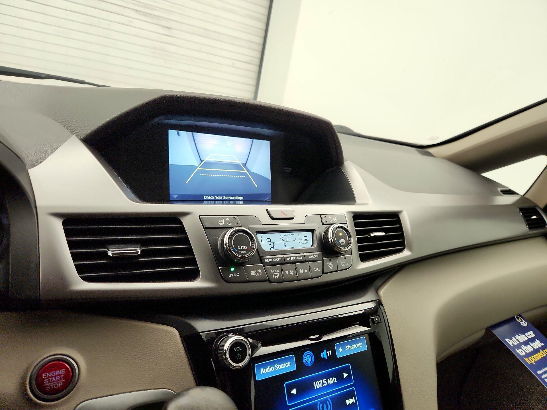 Thumbnail: 2016 Honda Odyssey - 12