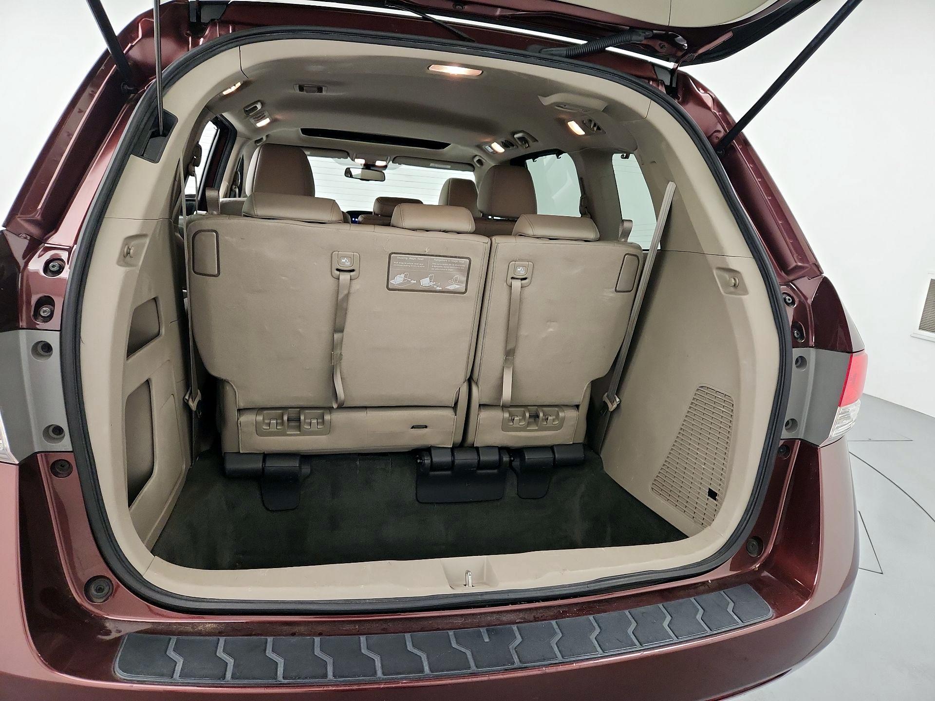 Thumbnail: 2016 Honda Odyssey - 20