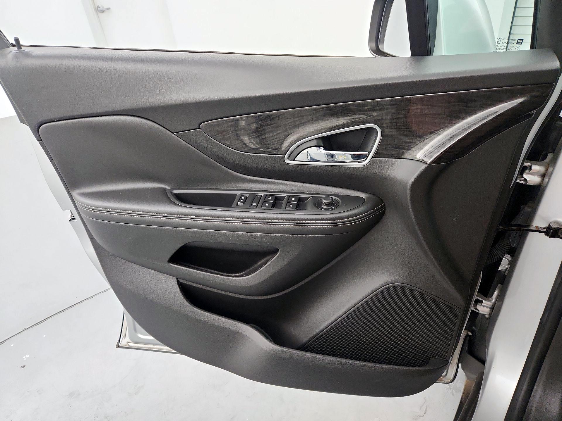 Thumbnail: 2015 Buick Encore - 12
