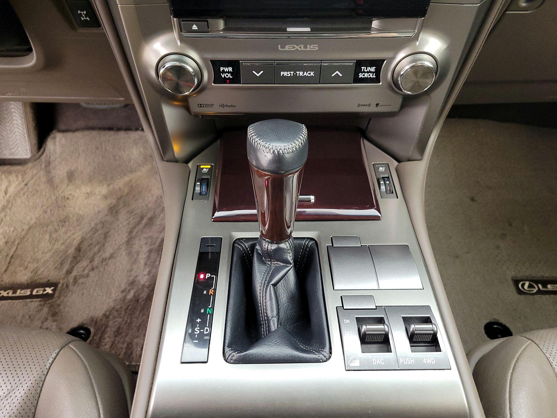 Thumbnail: 2018 Lexus GX - 18