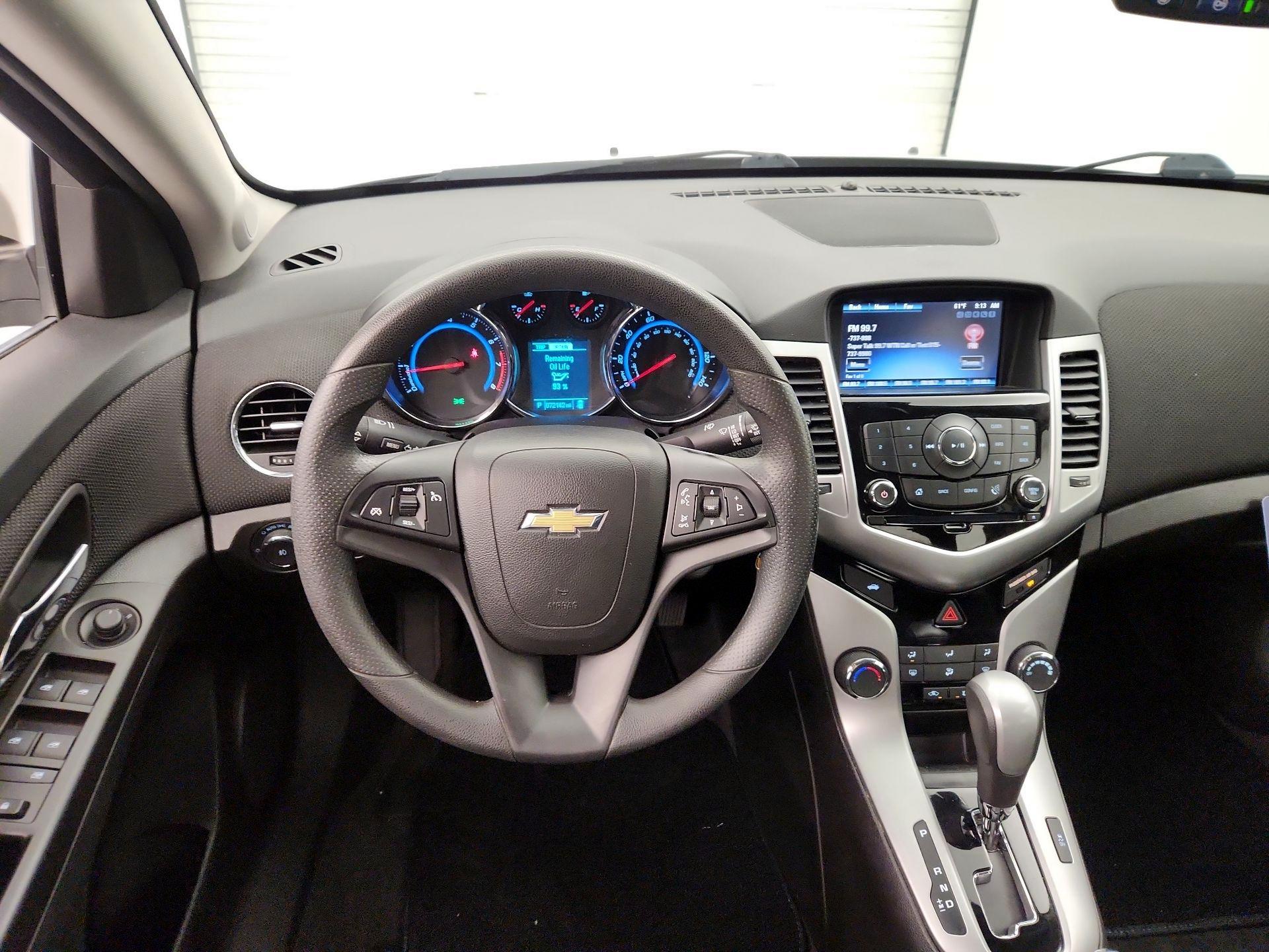 Thumbnail: 2015 Chevrolet Cruze - 10