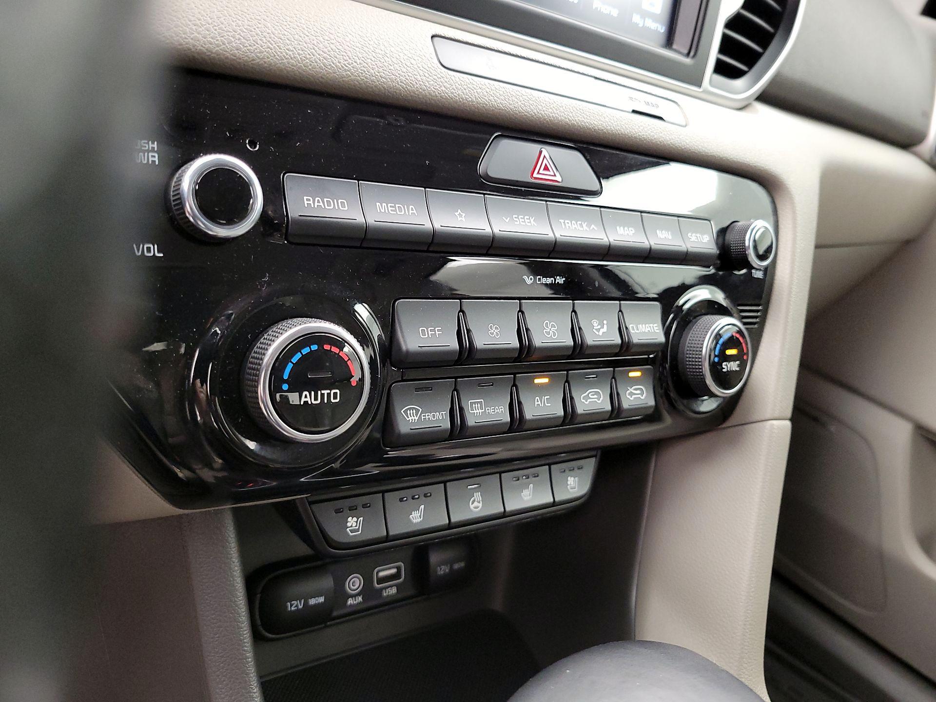 Thumbnail: 2019 Kia Sportage - 17