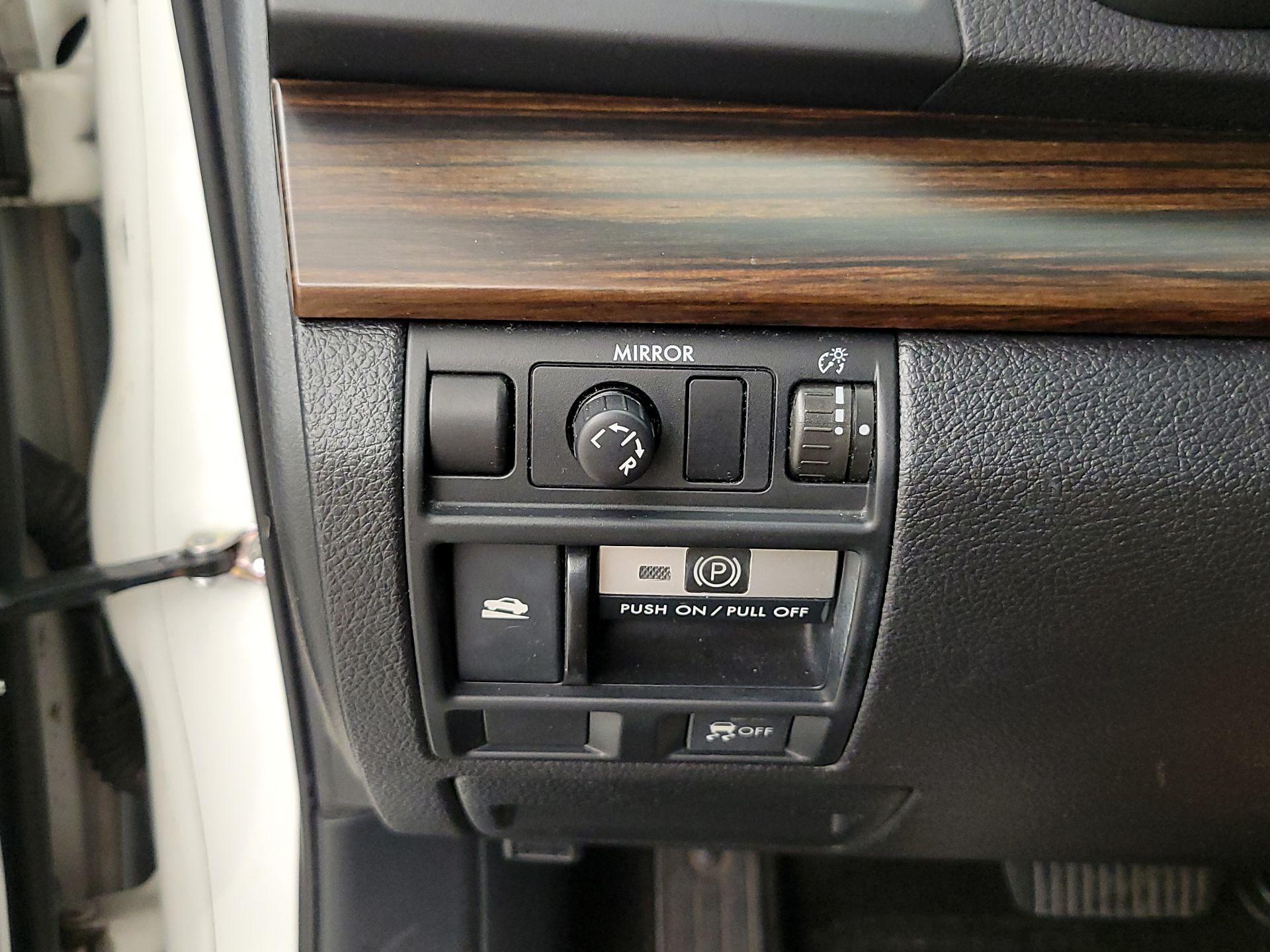 Thumbnail: 2014 Subaru Outback - 13