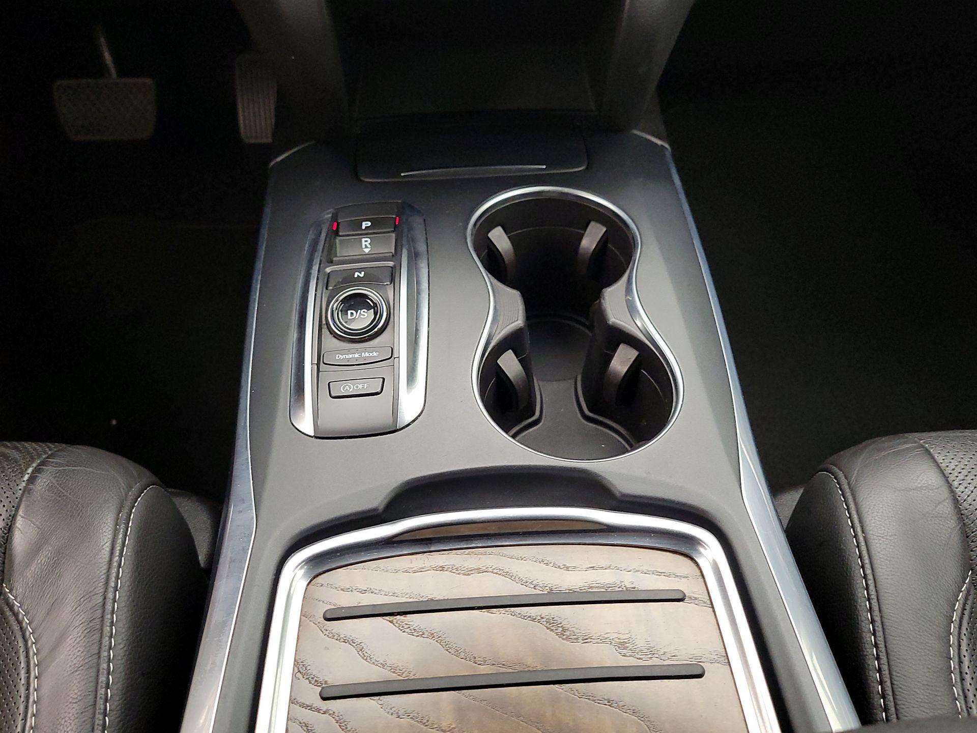Thumbnail: 2020 Acura MDX - 18