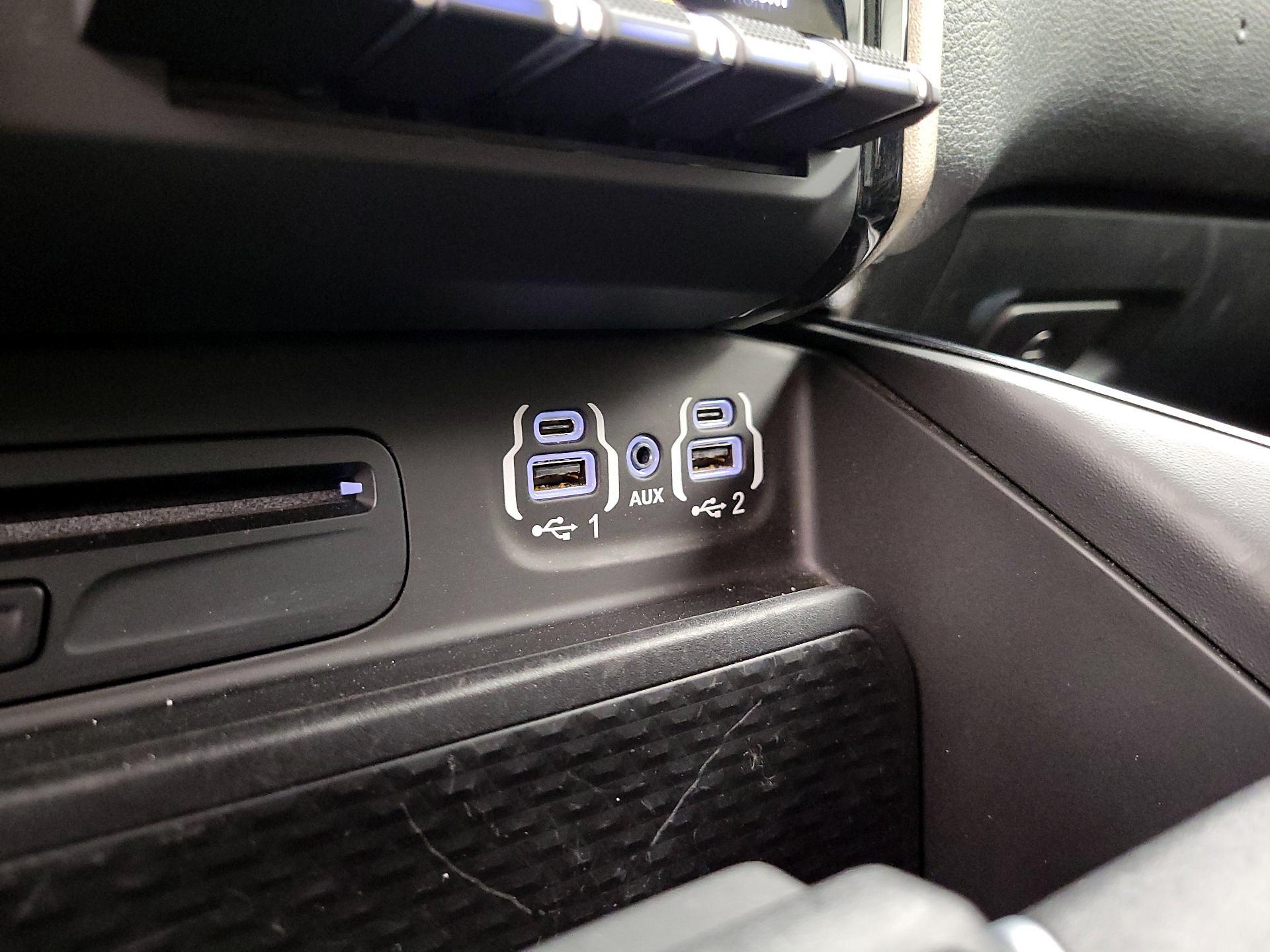 Thumbnail: 2019 RAM 1500 - 19