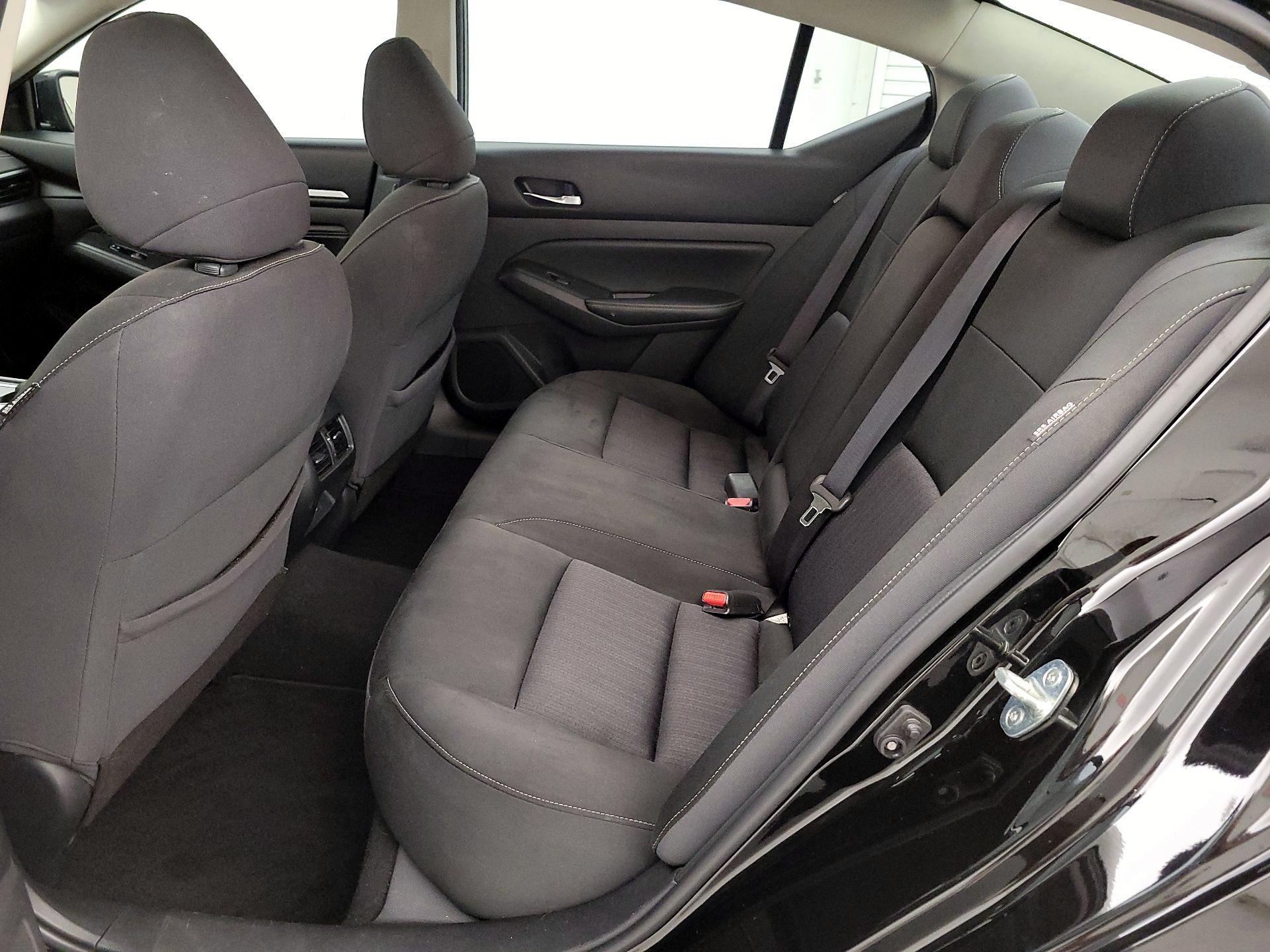 Thumbnail: 2019 Nissan Altima - 20