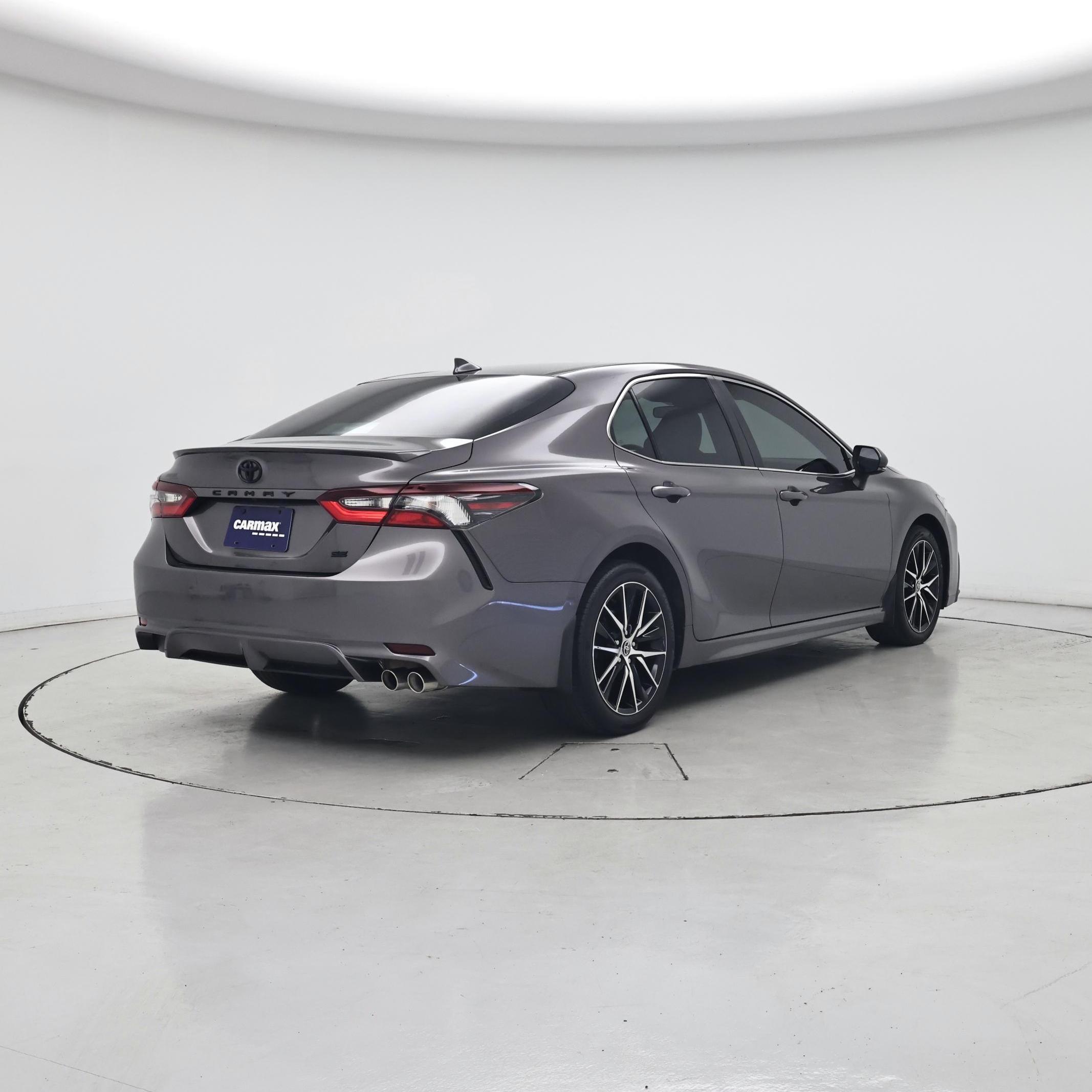 Thumbnail: 2022 Toyota Camry - 8