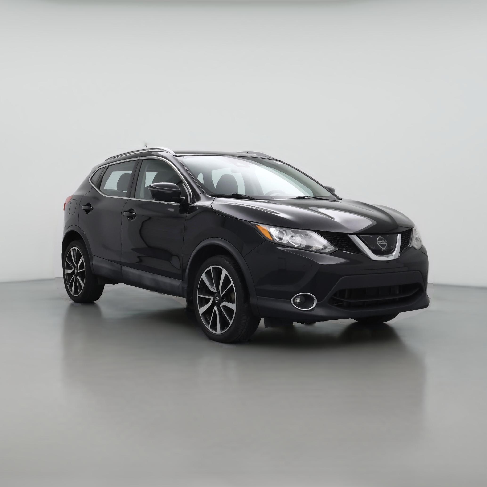 Thumbnail: 2017 Nissan Rogue Sport - 1