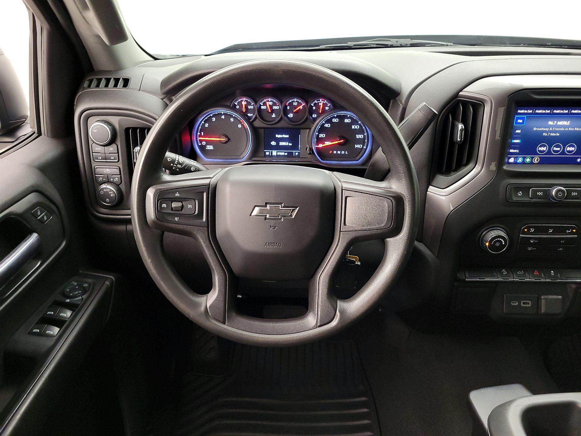 Thumbnail: 2021 Chevrolet Silverado 1500 - 10