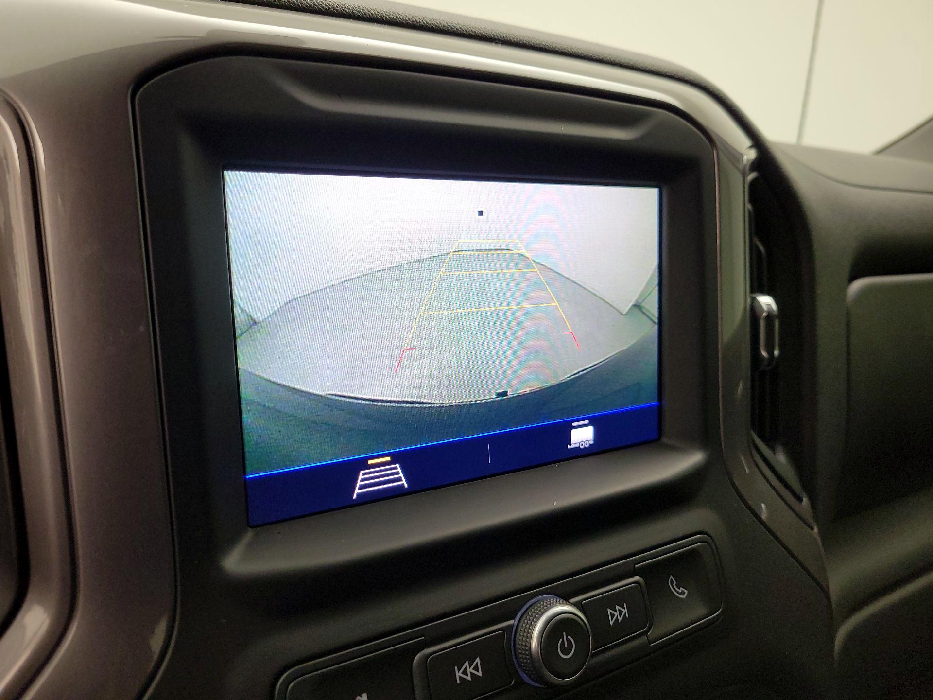 Thumbnail: 2021 Chevrolet Silverado 1500 - 14