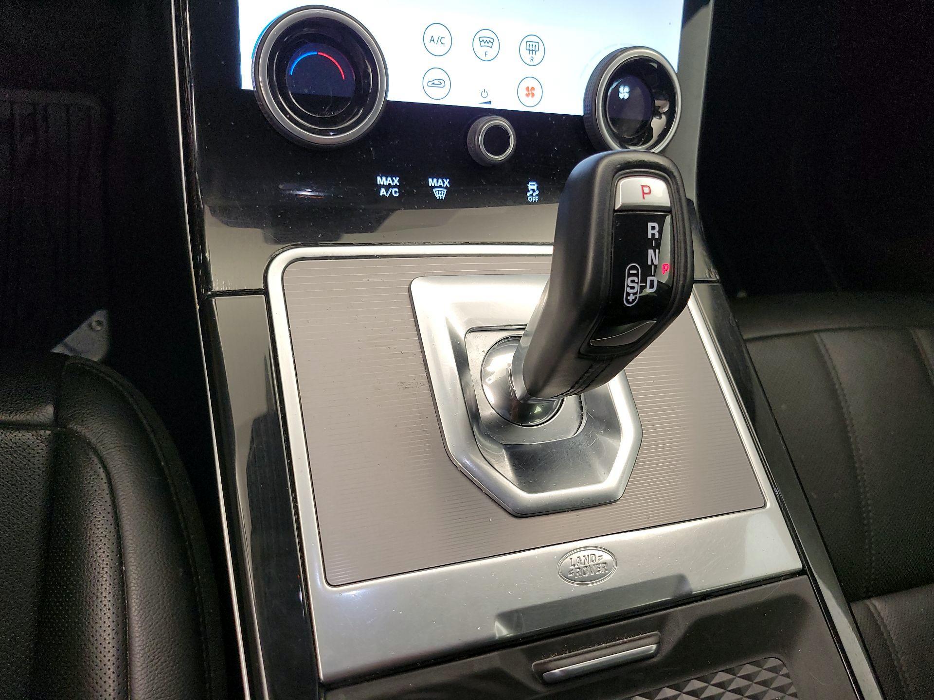 Thumbnail: 2020 Land Rover Range Rover Evoque - 17