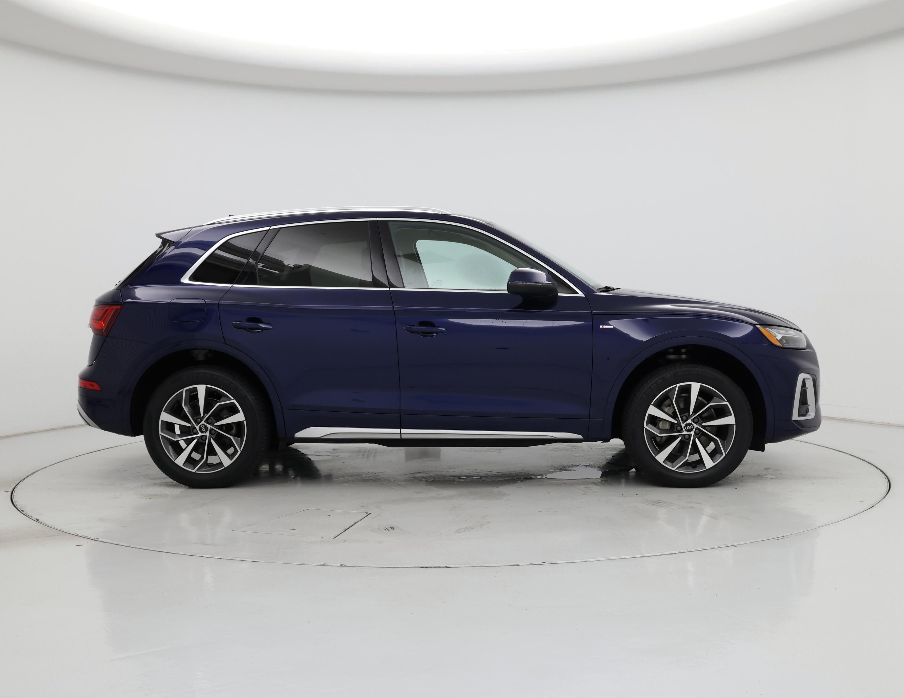Thumbnail: 2022 Audi Q5 - 7