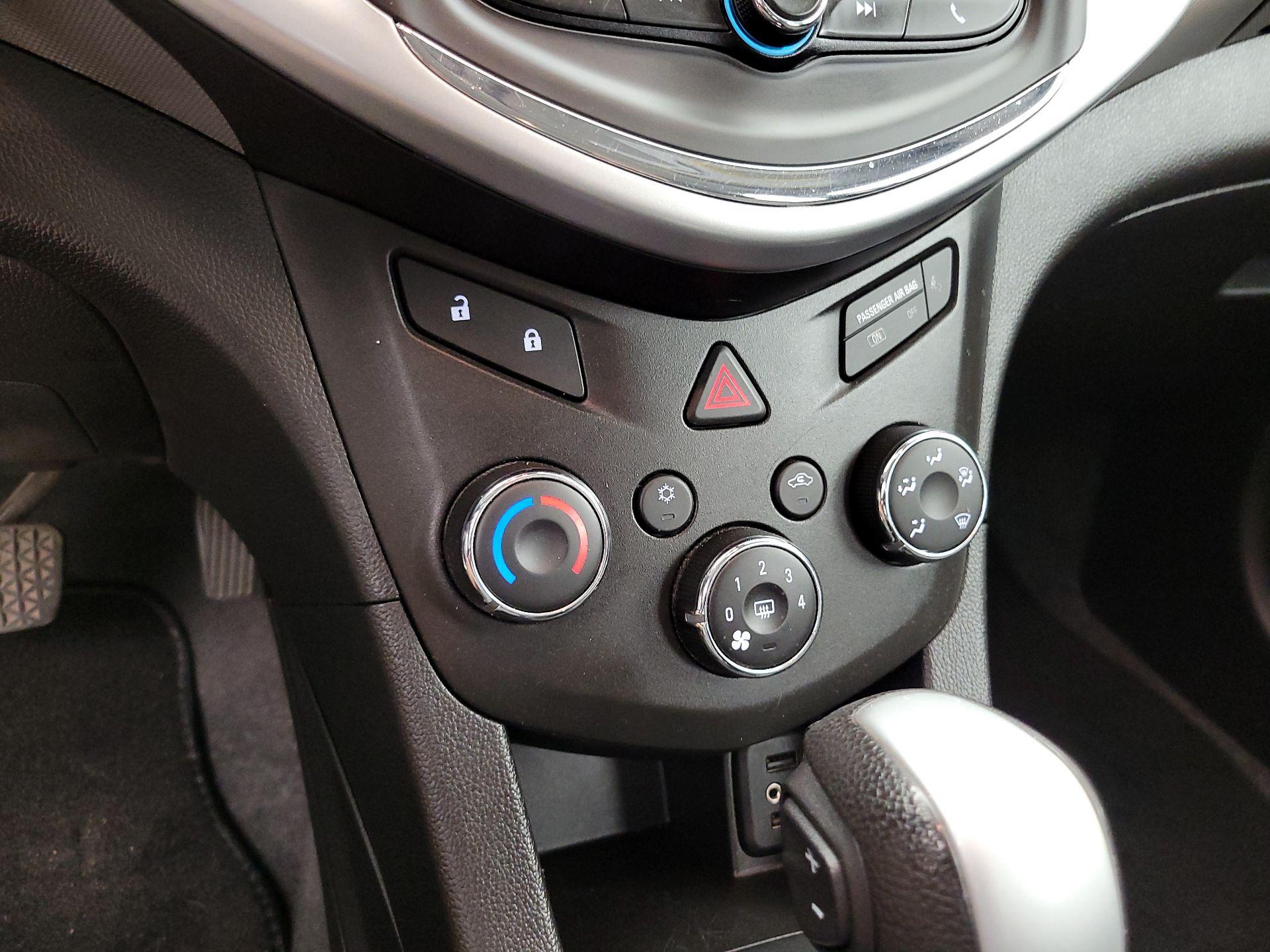 Thumbnail: 2020 Chevrolet Sonic - 16