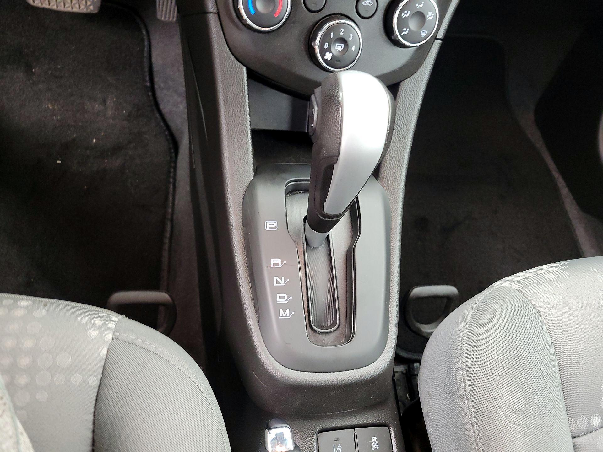 Thumbnail: 2020 Chevrolet Sonic - 17