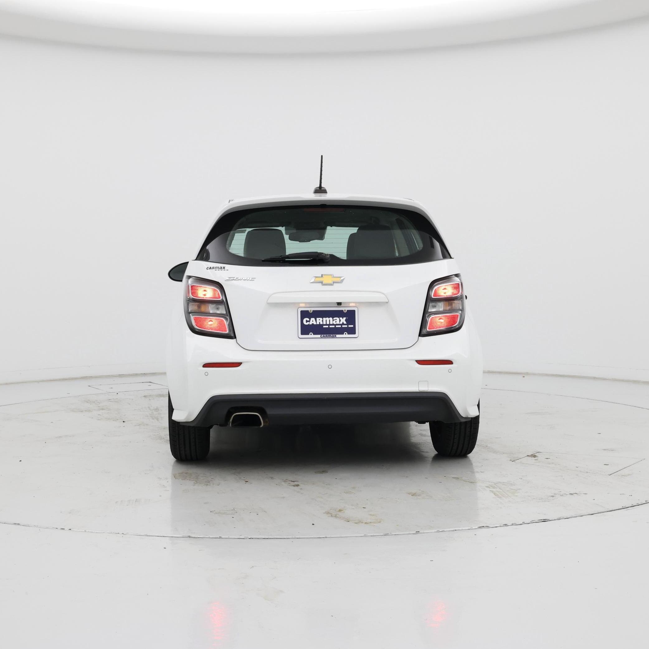 Thumbnail: 2020 Chevrolet Sonic - 6