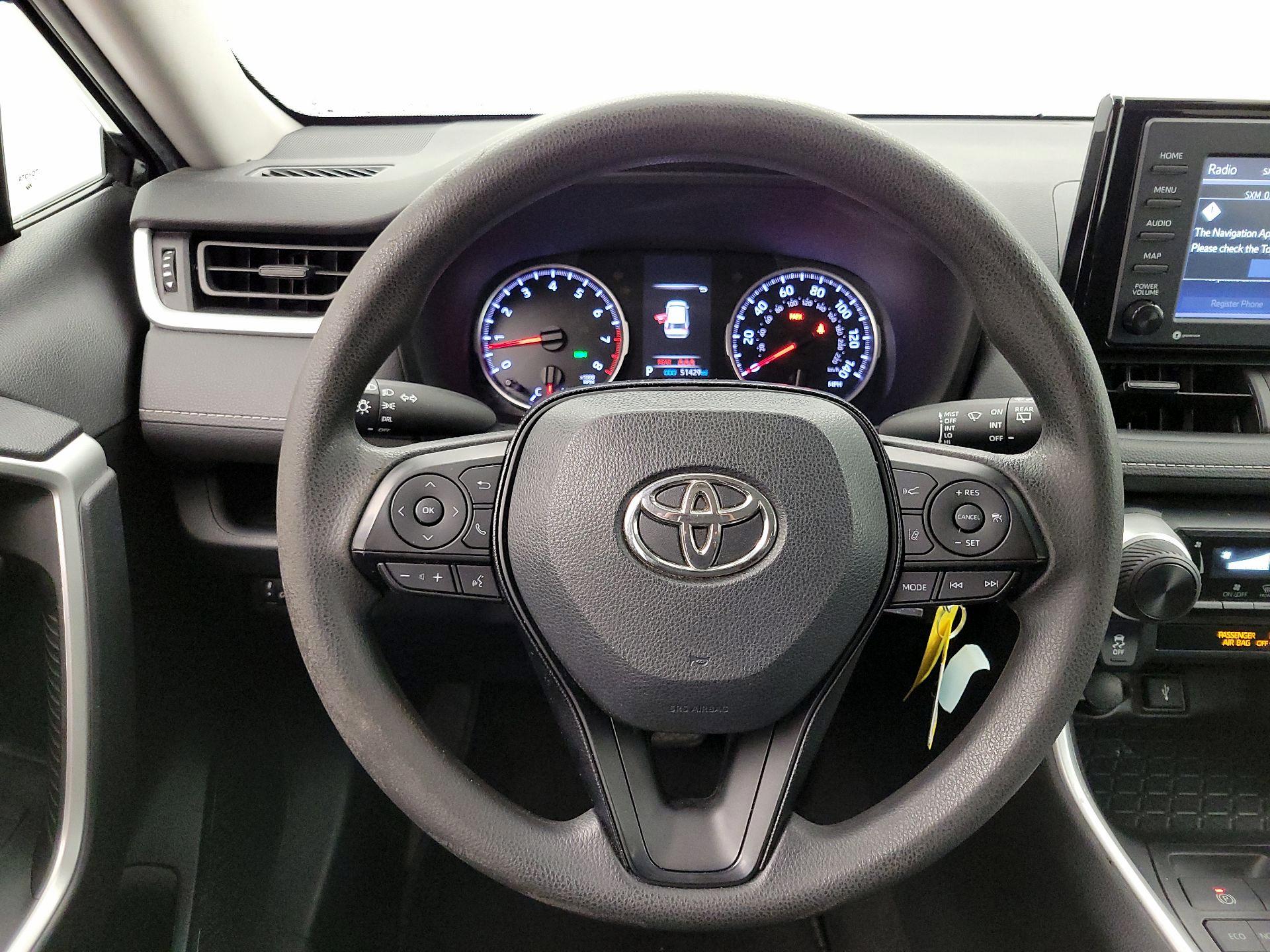 Thumbnail: 2020 Toyota RAV4 - 10