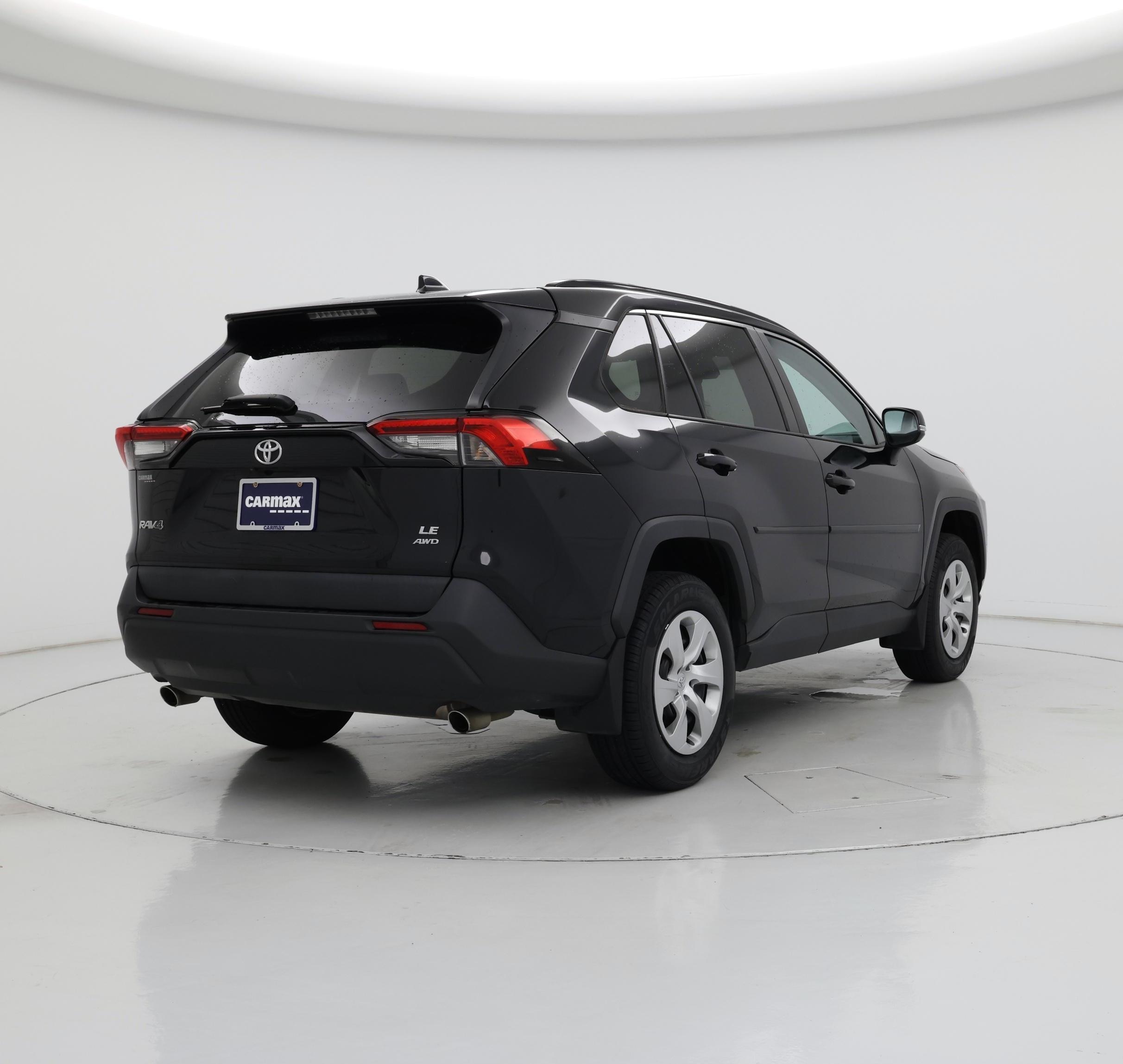 Thumbnail: 2020 Toyota RAV4 - 8