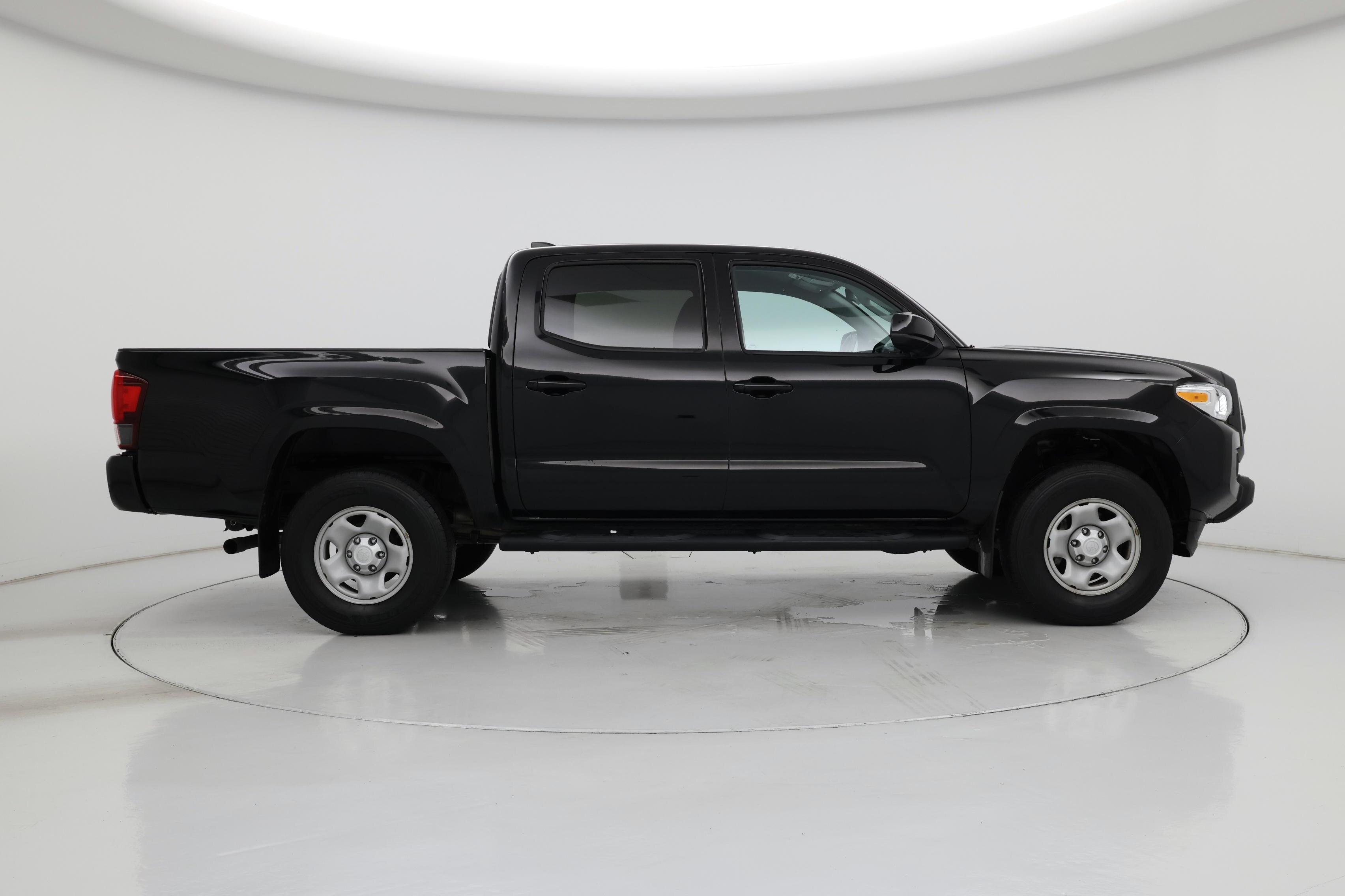 Thumbnail: 2022 Toyota Tacoma - 7