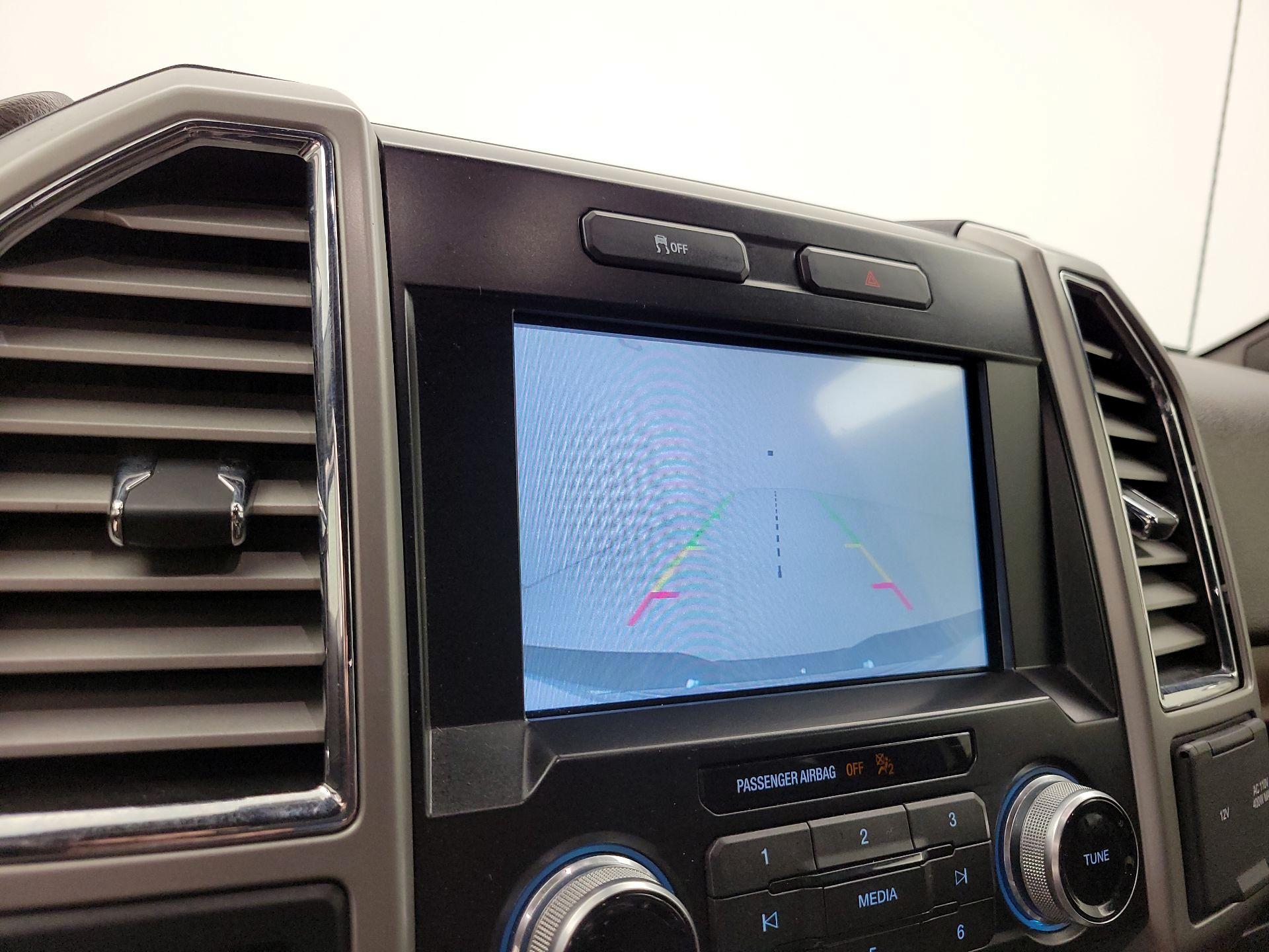 Thumbnail: 2016 Ford F-150 - 15